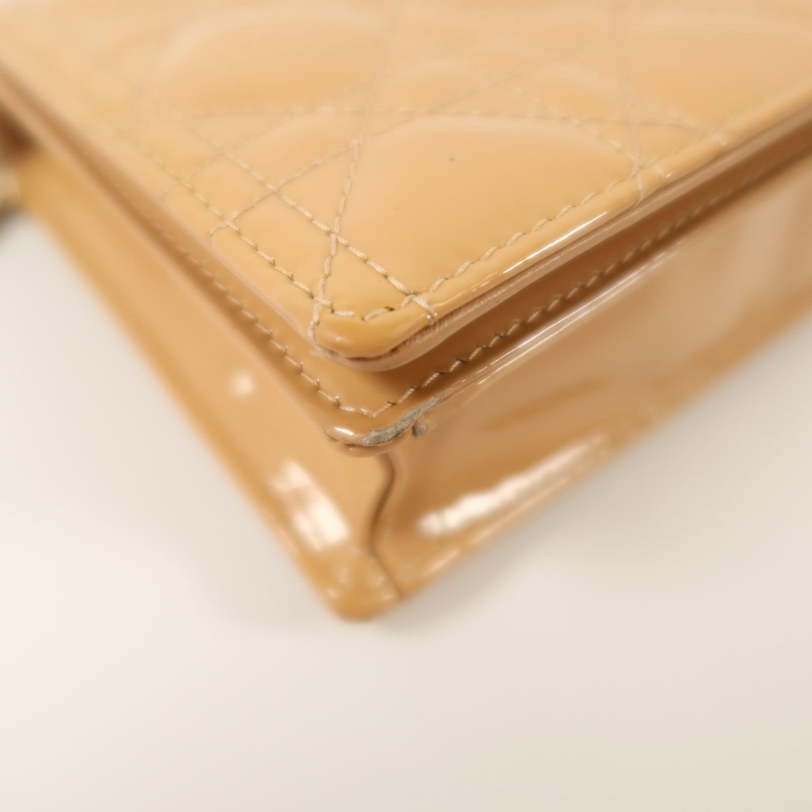 Dior 漆皮皮革Lady Dior Pouch With Chain金扣鏈帶肩背袋
