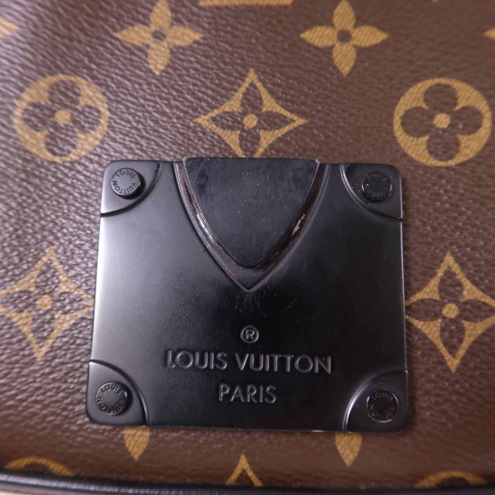 LOUIS VUITTON Monogram Macassar S Lock Sling Bag肩背袋