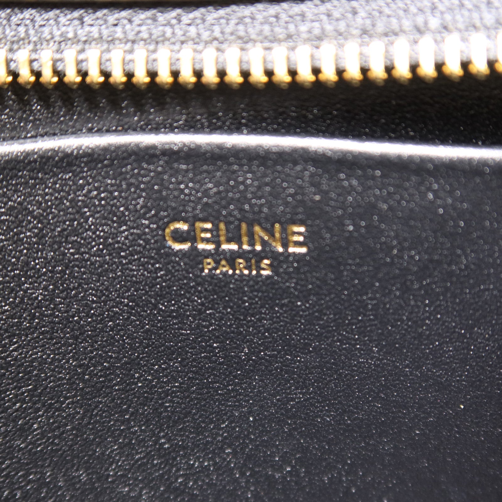 CELINE 牛皮皮革Medium Tilly Bag金扣肩背袋