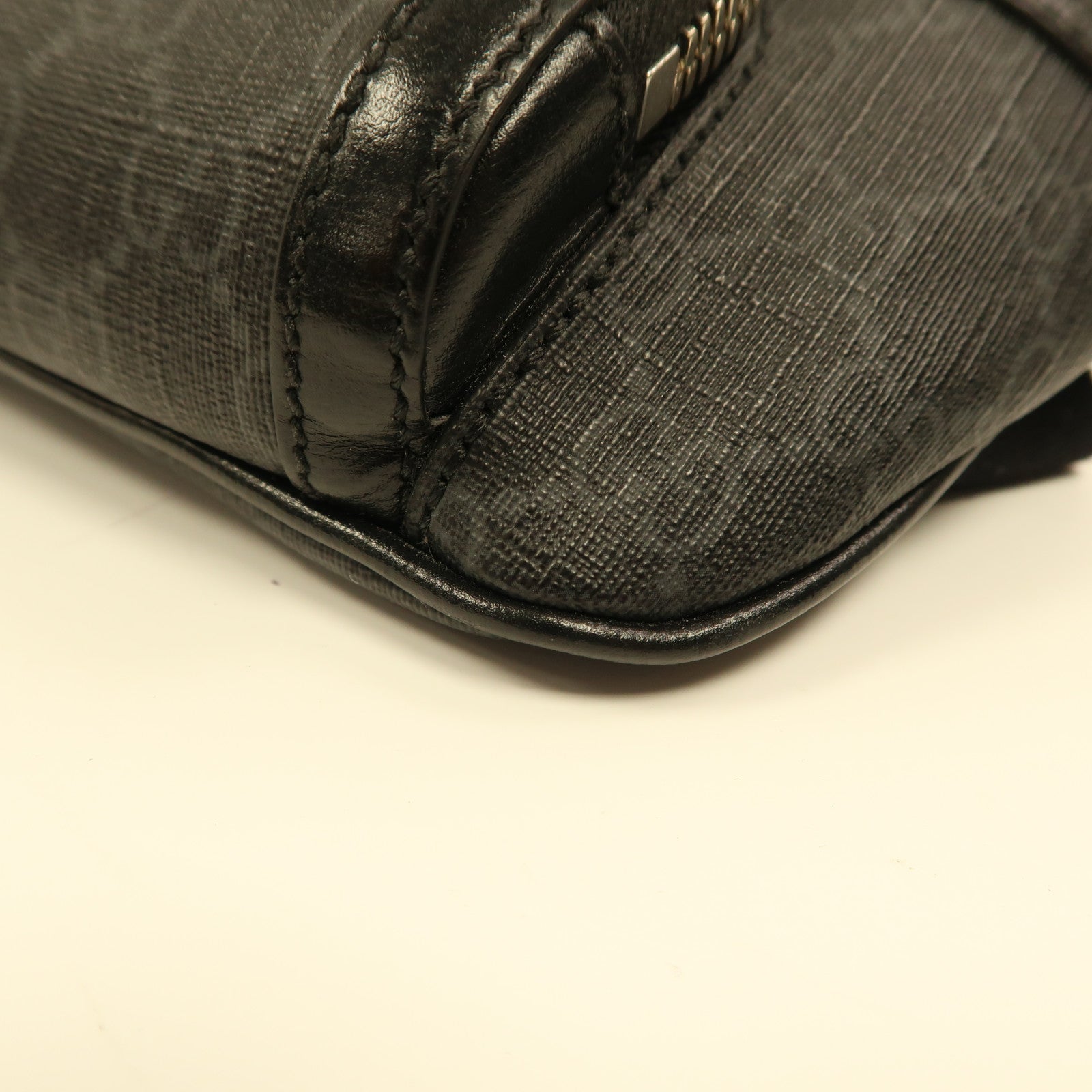 GUCCI 牛皮皮革/塗層帆布GG Retro銀扣腰包黑色