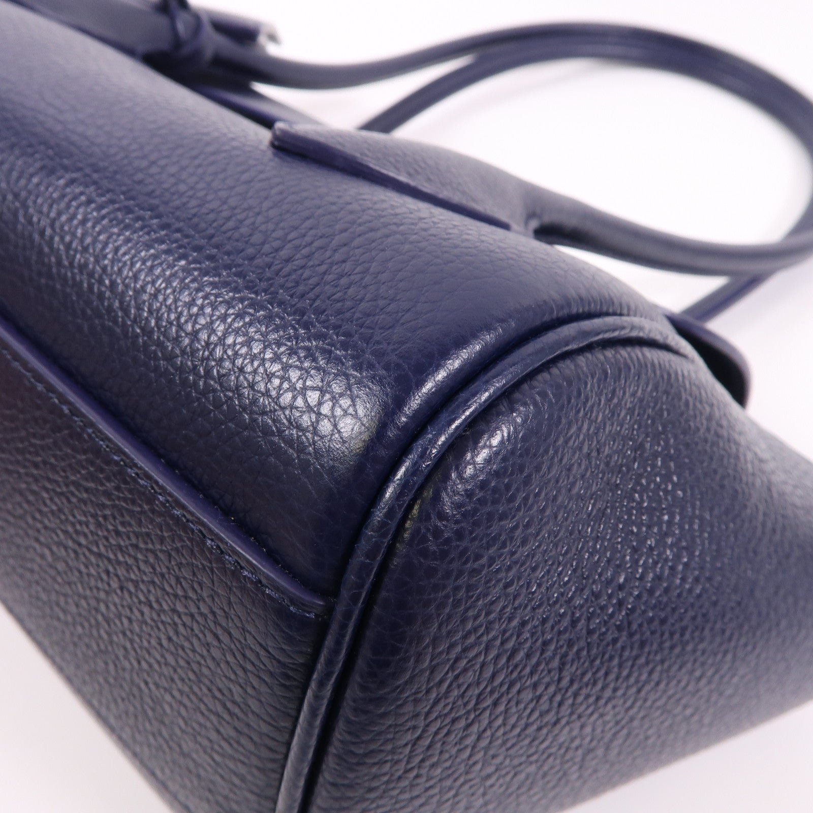 Salvatore Ferragamo 牛皮皮革Small East West Tote肩背袋