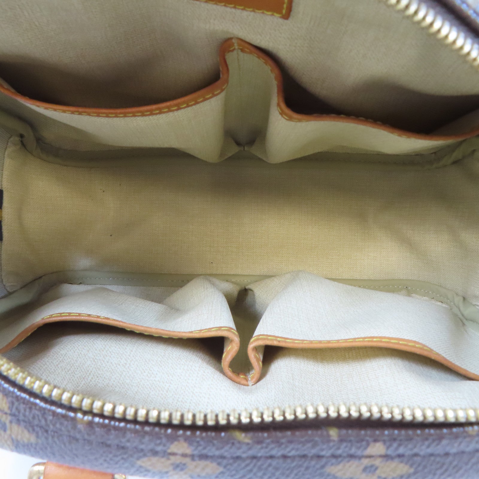 LOUIS VUITTON 【激減優惠】Monogram Trouville金扣手挽袋啡色