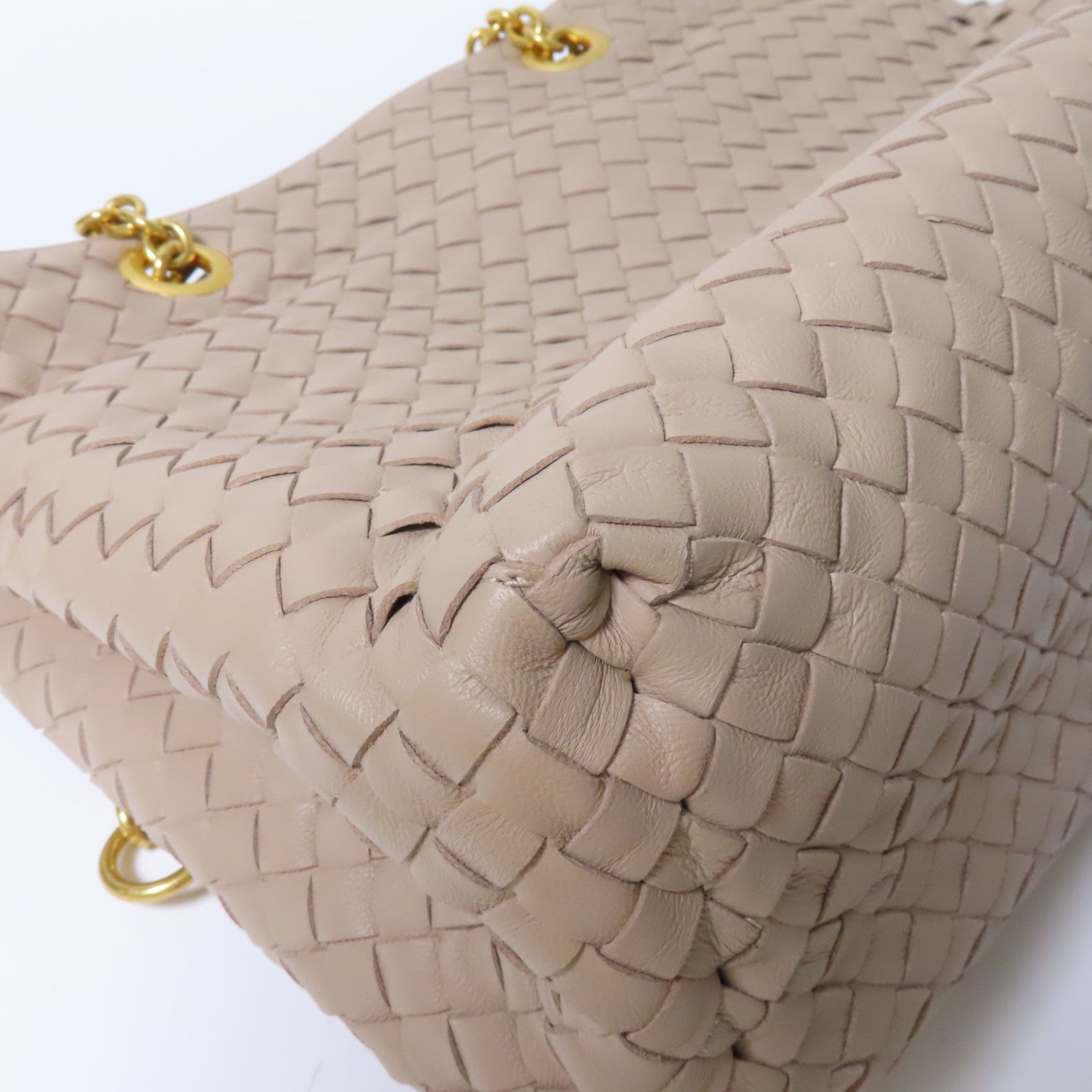 BOTTEGA VENETA 織紋皮革Shoulder Bag金扣鏈帶肩背袋米色
