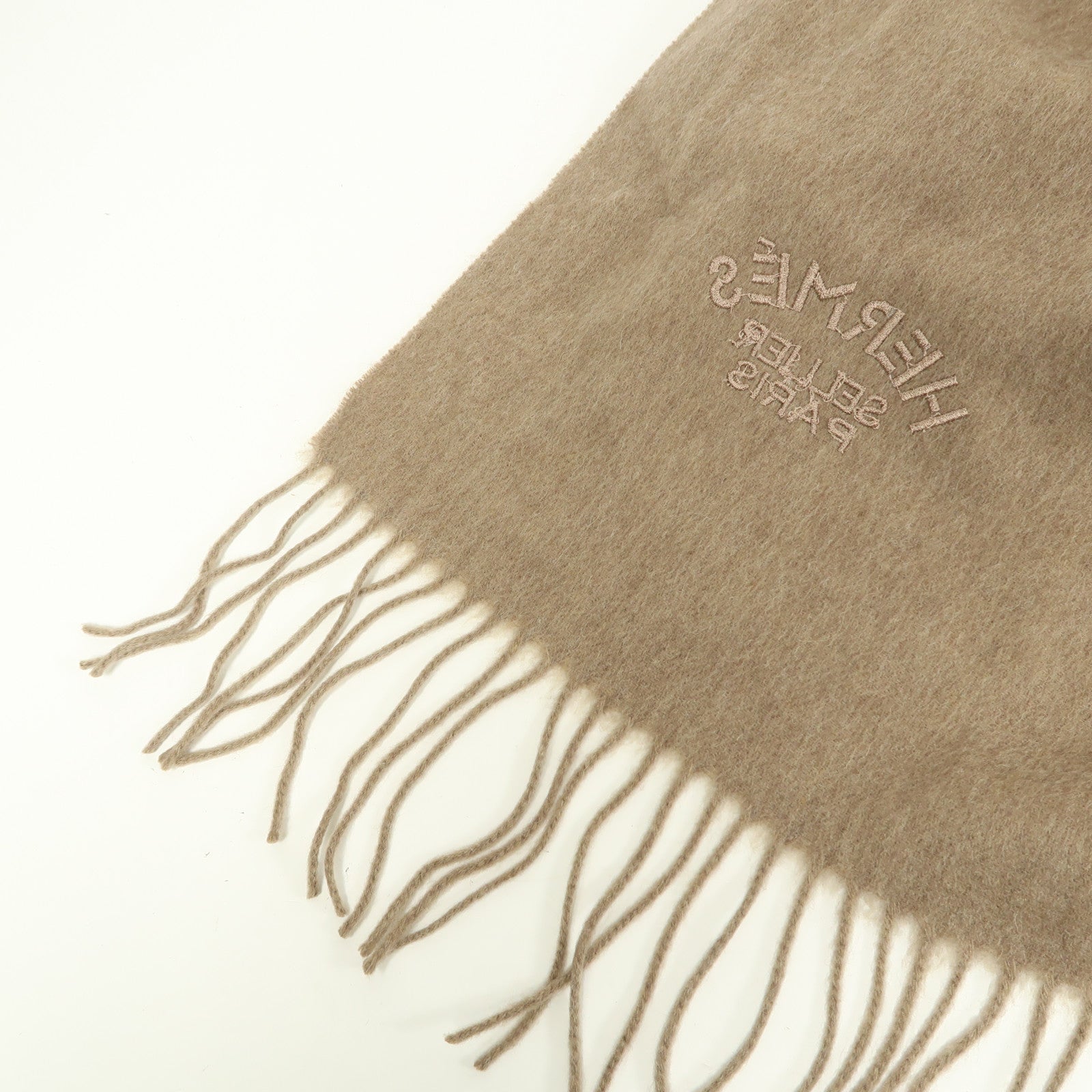 HERMES 【激減優惠】羊絨Scarf圍巾卡其色