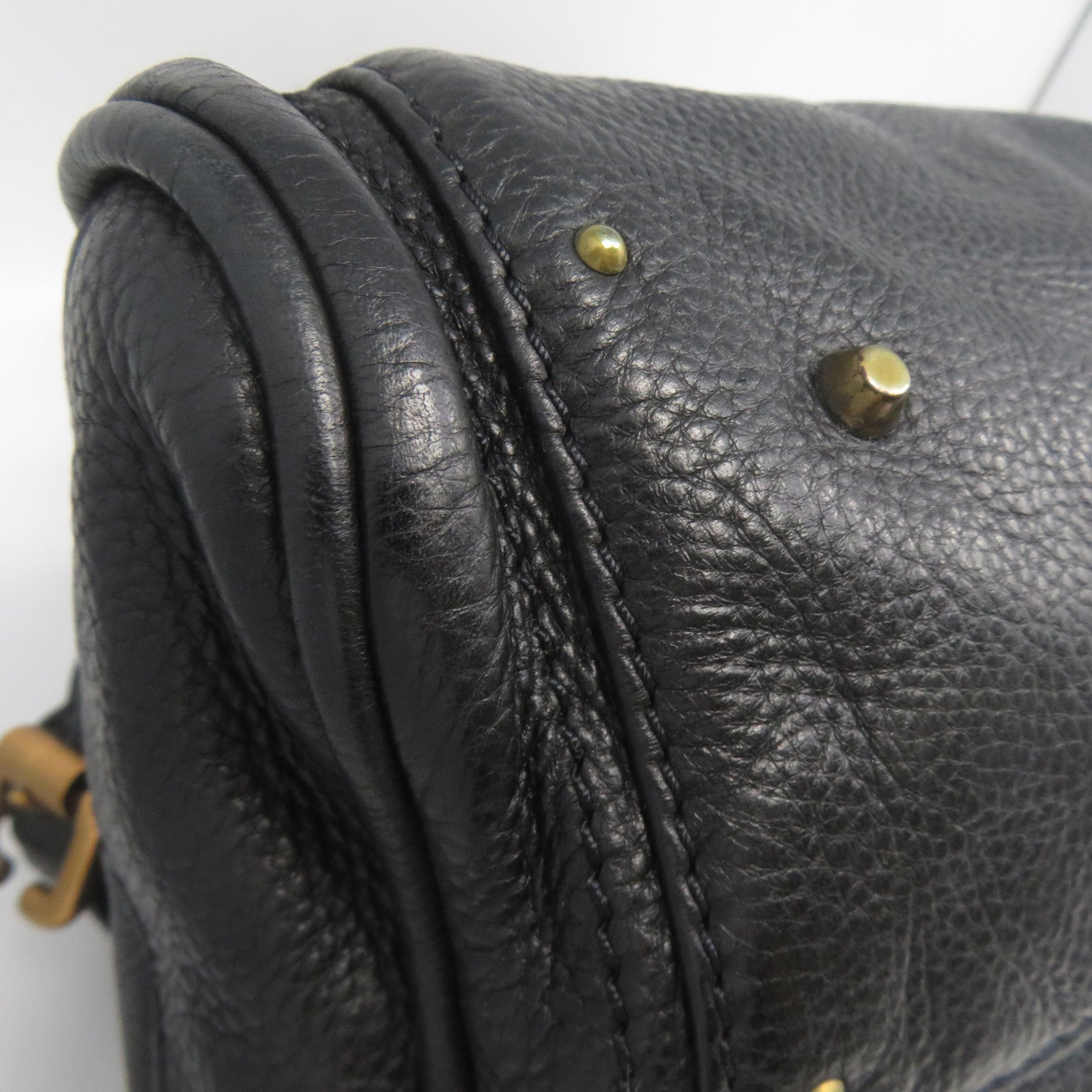 Chloe 【激減優惠】牛皮皮革Shoulder Bag金扣/銀扣肩背袋黑色