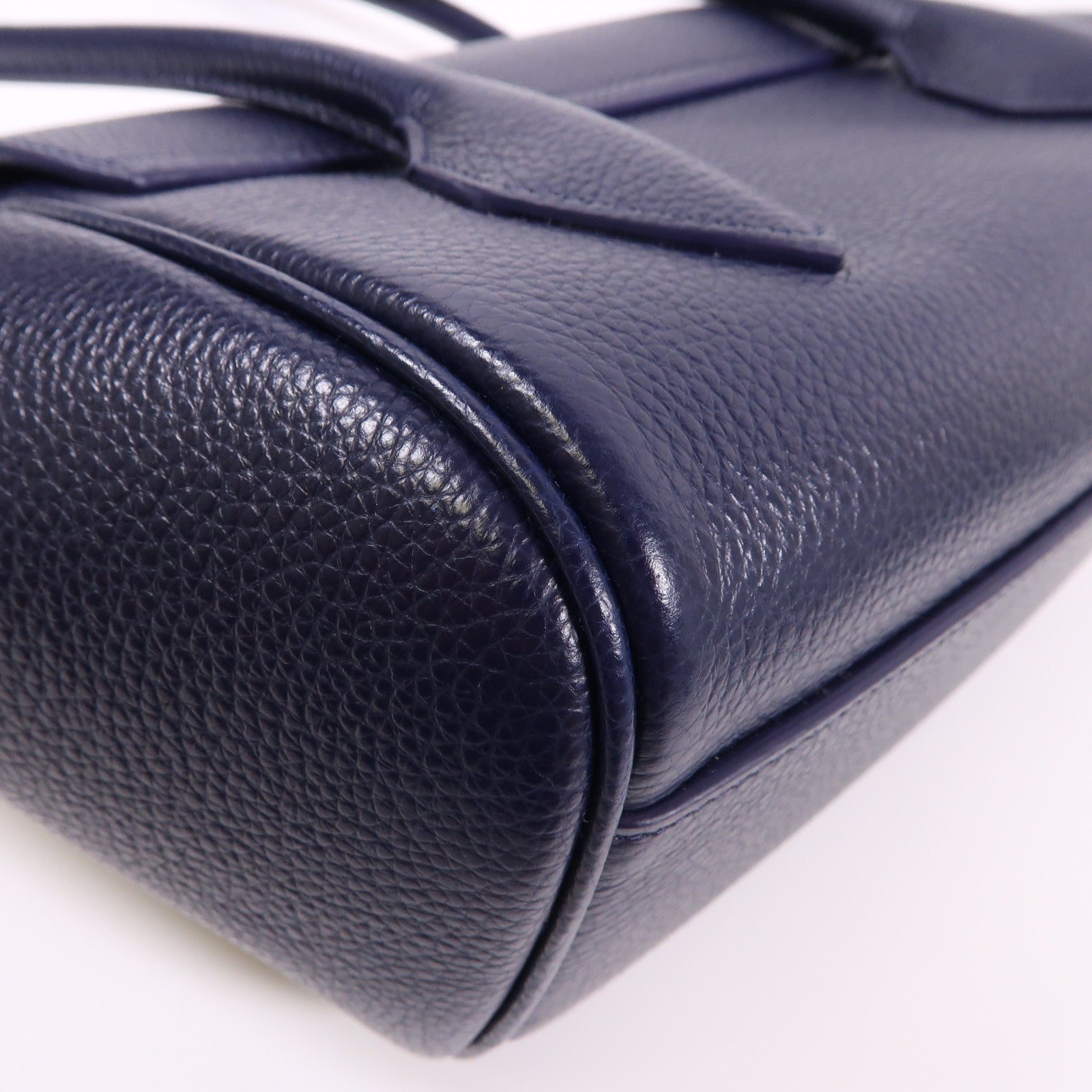 Salvatore Ferragamo 【激減優惠】牛皮皮革Small East West Tote肩背袋