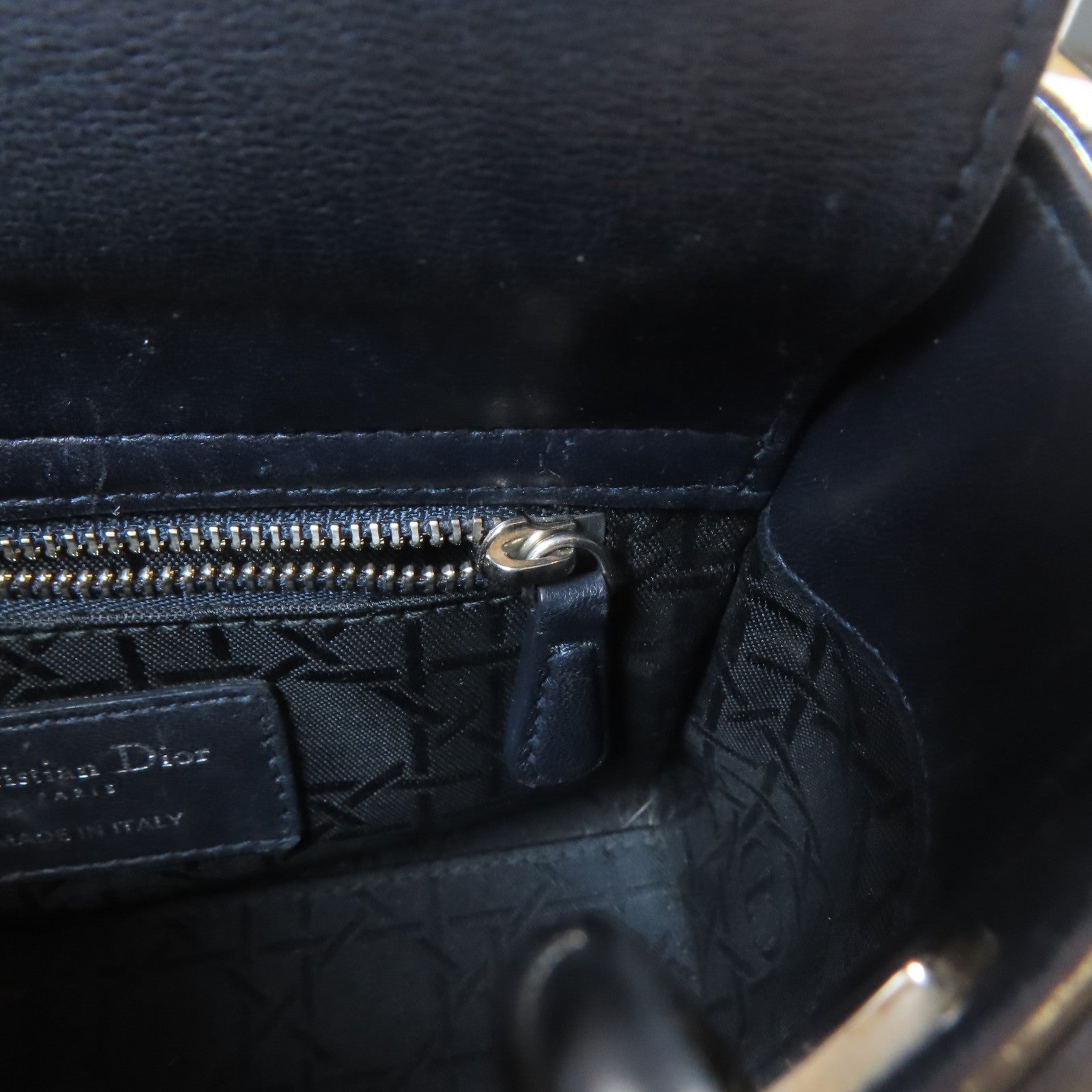 Dior 羊皮皮革Lady Dior Mini銀扣手挽肩背兩用袋深藍色