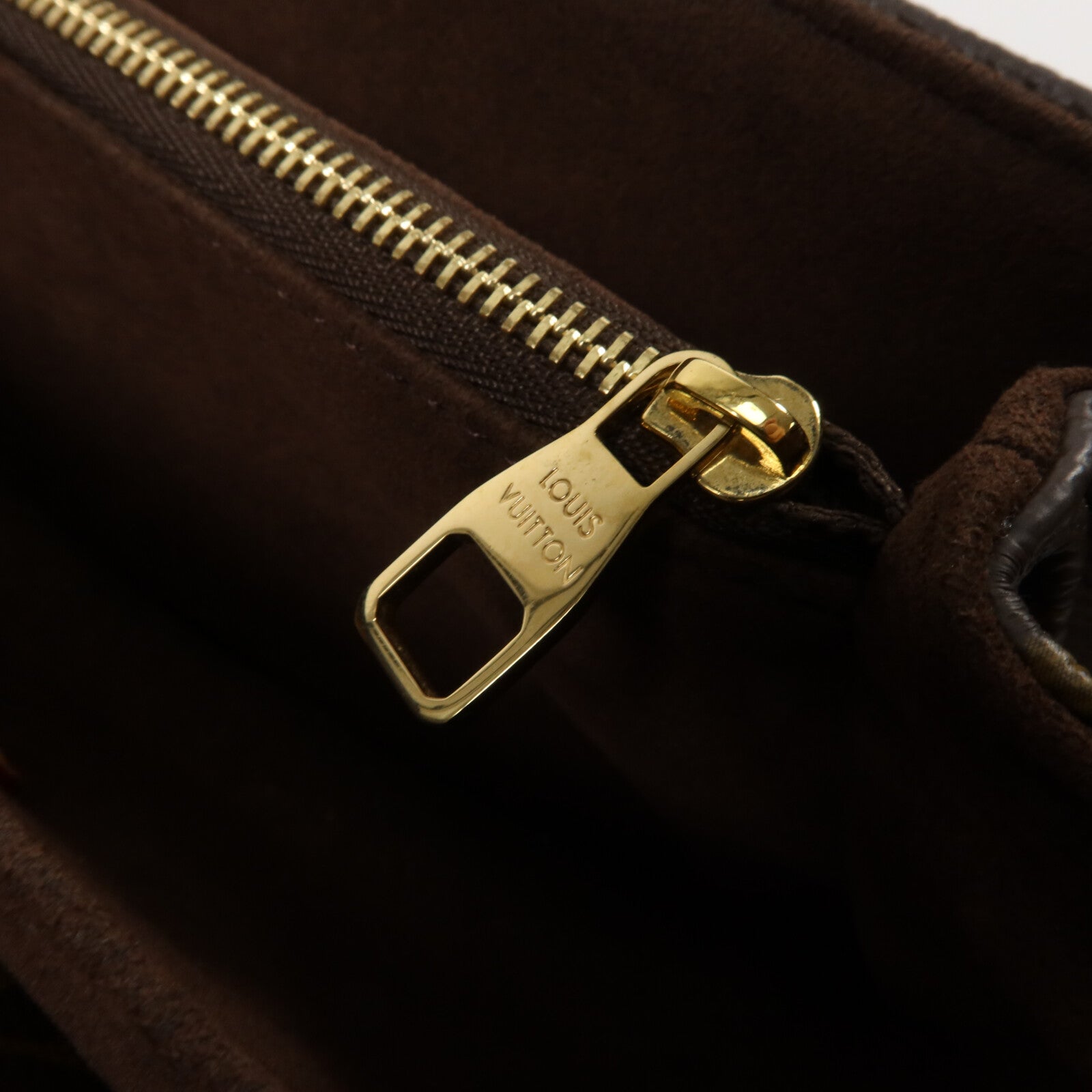 LOUIS VUITTON Monogram Pochette Metis East West手挽肩背兩用袋