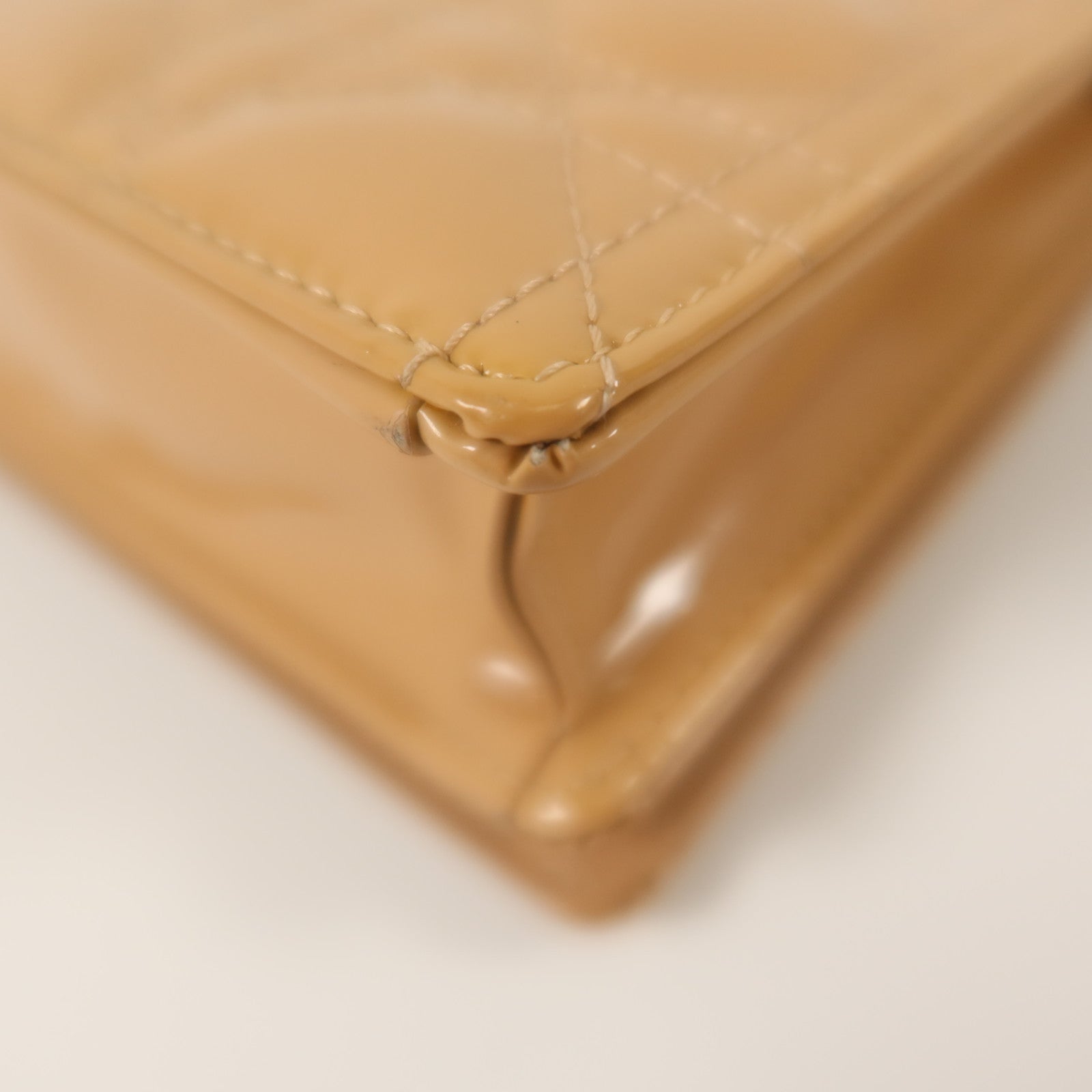 Dior 漆皮皮革Lady Dior Pouch With Chain金扣鏈帶肩背袋
