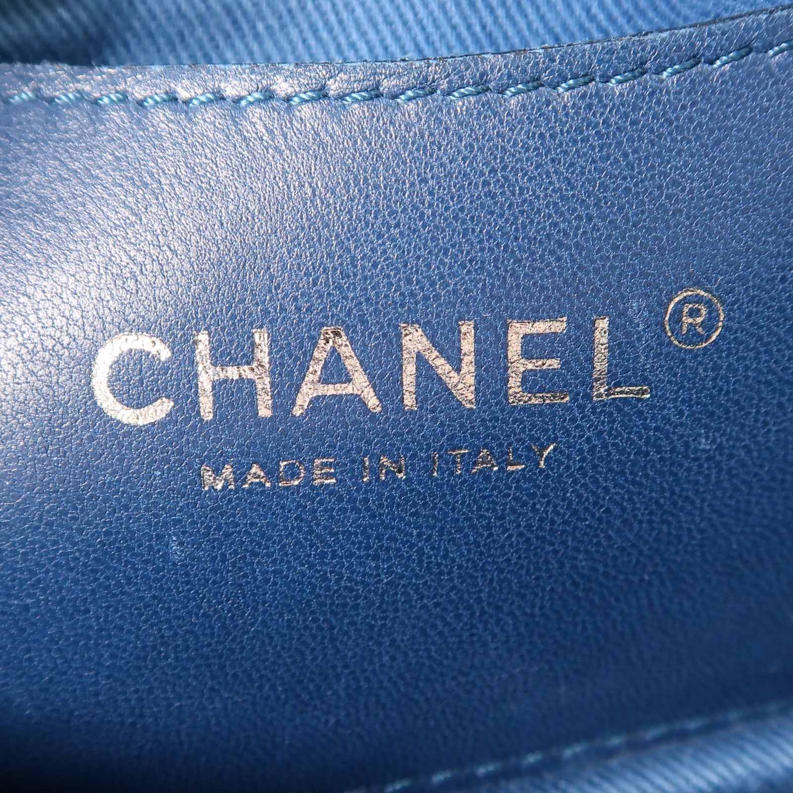 CHANEL 牛皮皮革Hand Bag銀扣鏈帶肩背袋