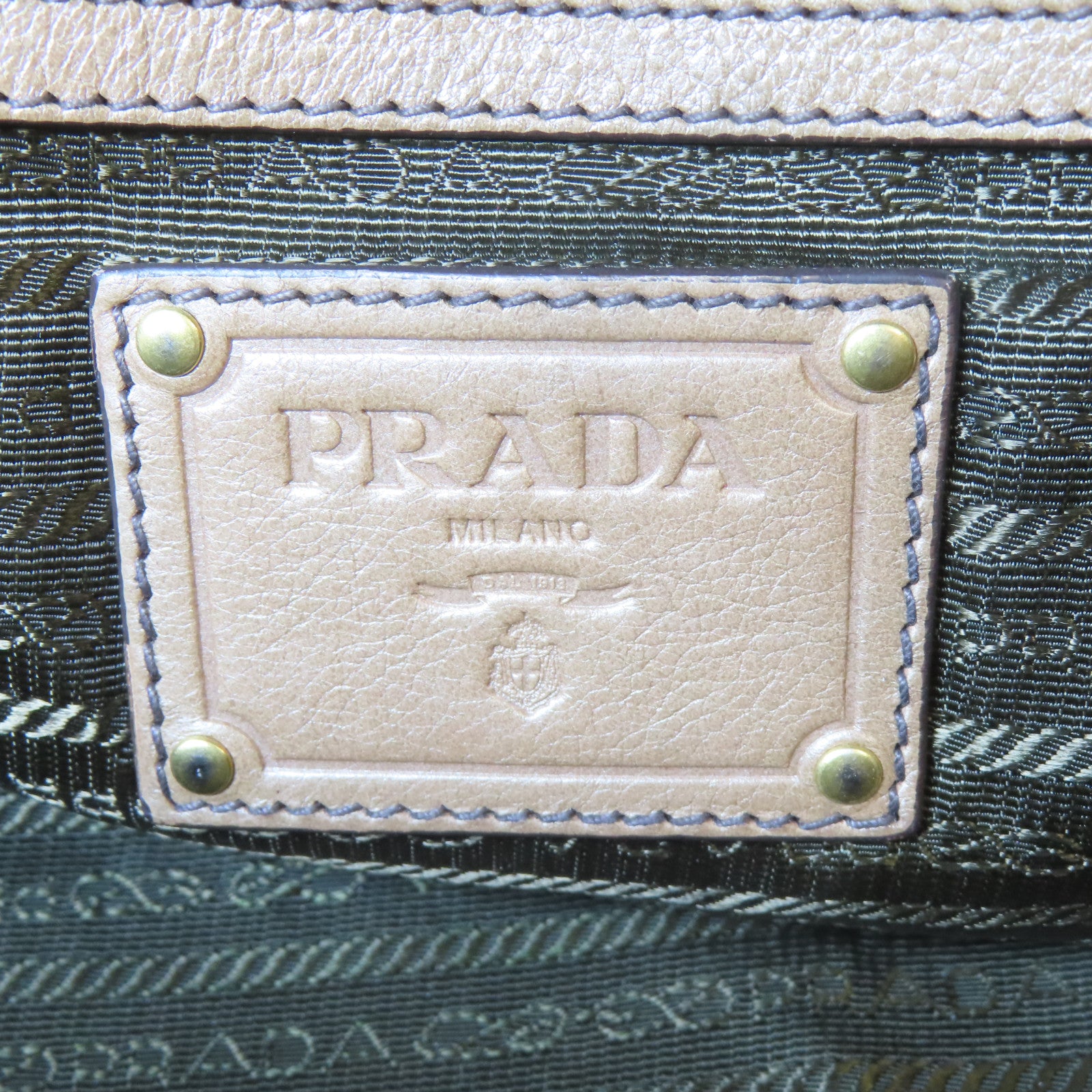 PRADA 牛皮皮革Handbag金扣手挽袋啡色