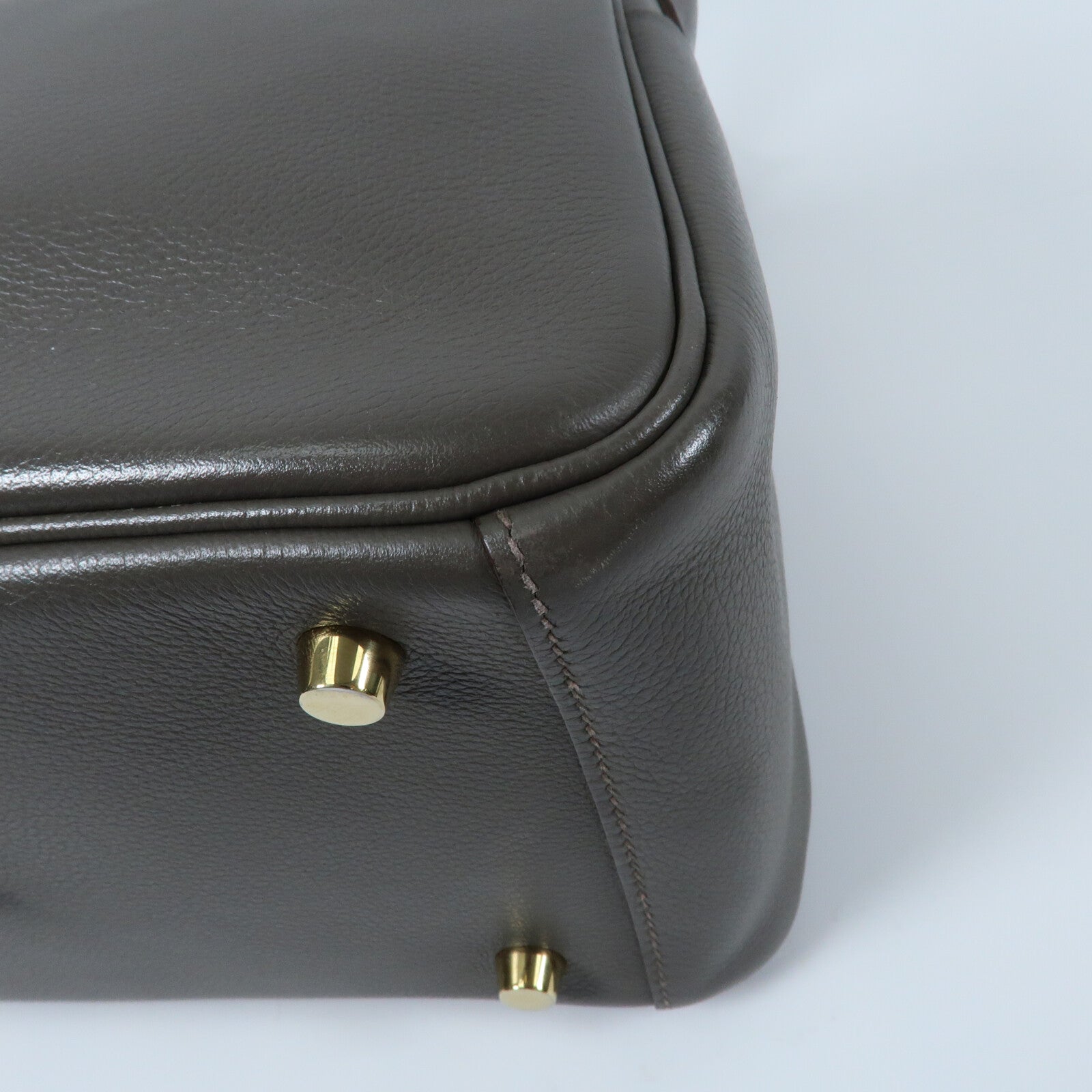 HERMES Evercolor皮革Lindy 26金扣手挽肩背兩用袋Etain