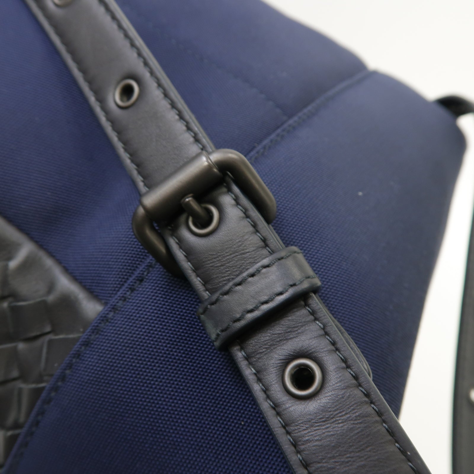 BOTTEGA VENETA 羊皮皮革/帆布Backpack背包深藍色