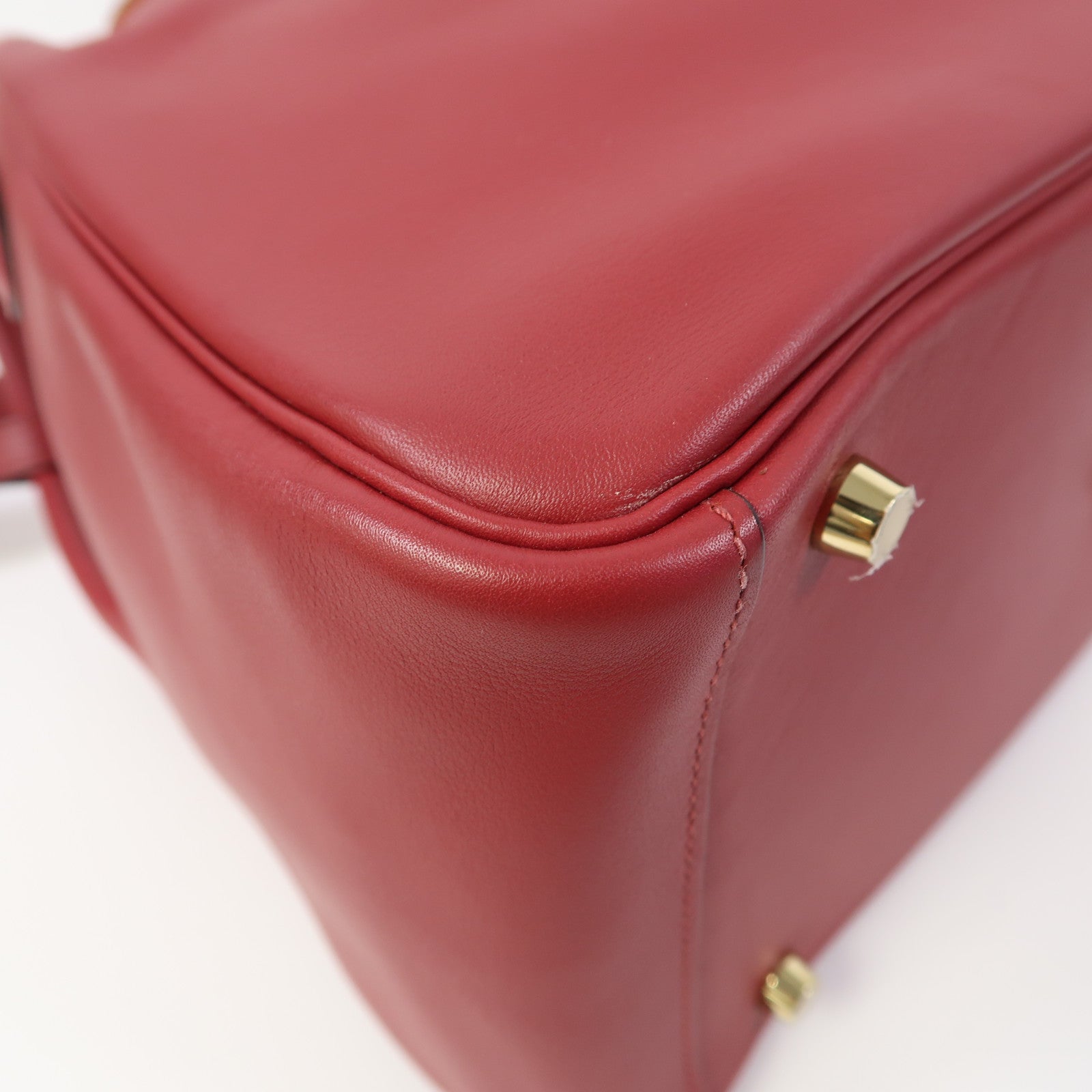 HERMES 【清倉大減價】Swift皮革Lindy 30金扣手挽肩背兩用袋紅色