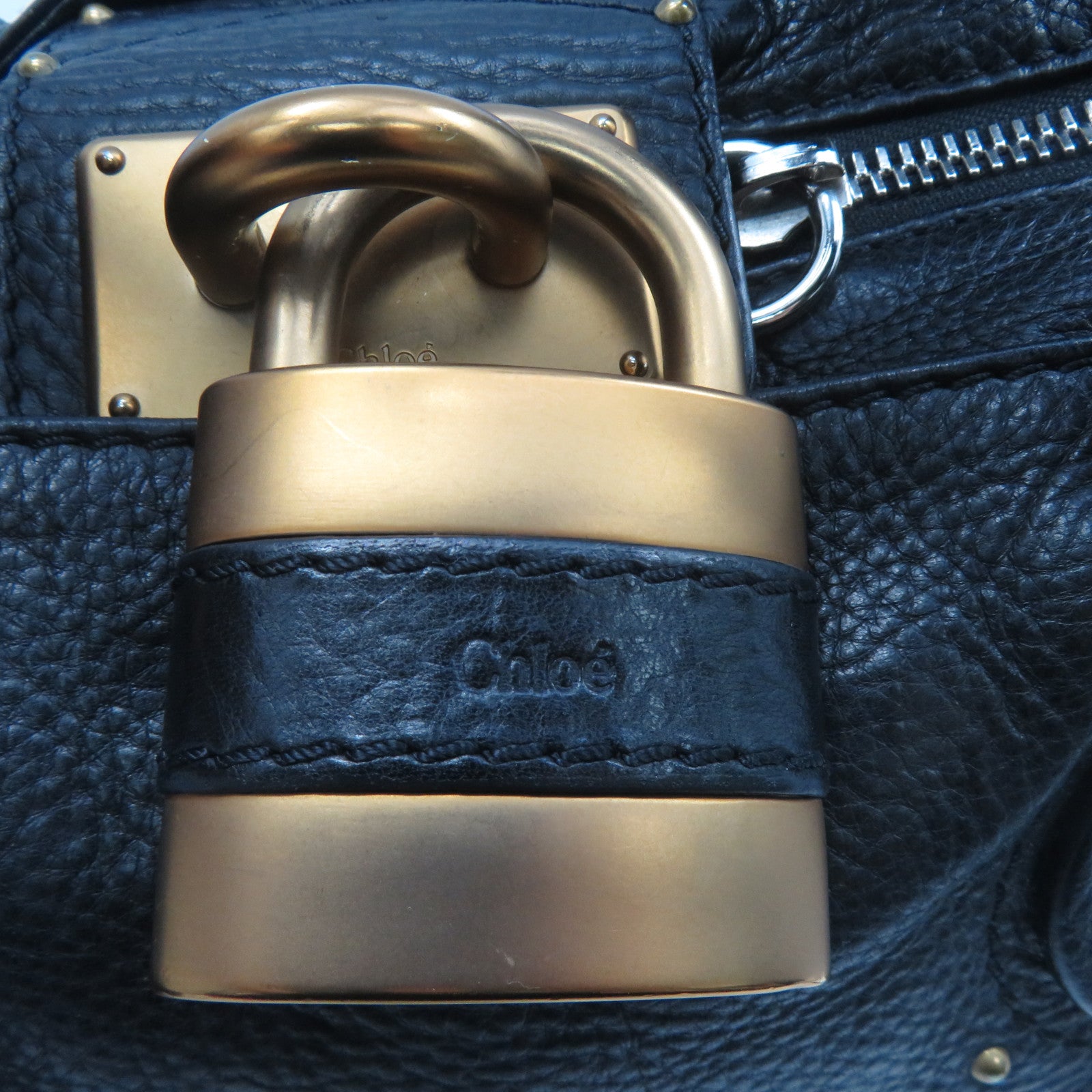 Chloe 【激減優惠】牛皮皮革Shoulder Bag金扣/銀扣肩背袋黑色