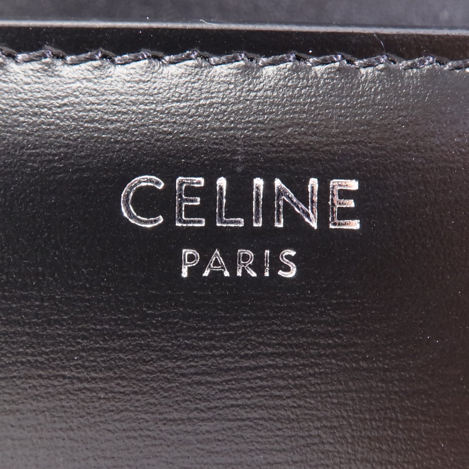 CELINE 牛皮皮革Teen Troimphe銀扣肩背袋