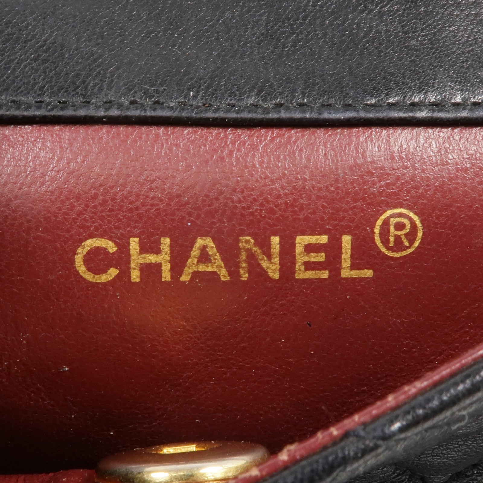 CHANEL 羊皮皮革Chain Shoulder金扣鏈帶肩背袋