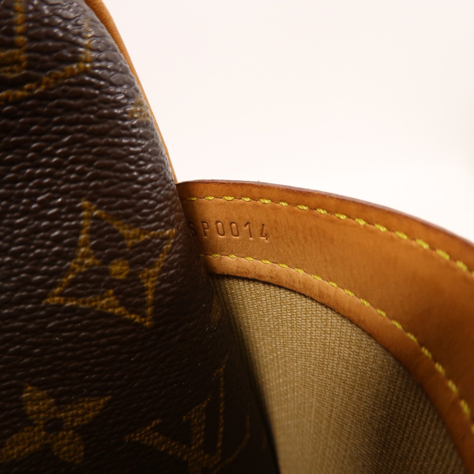 LOUIS VUITTON LV GHW Reporter PM Shoulder Bag M45254 Monogram Brown