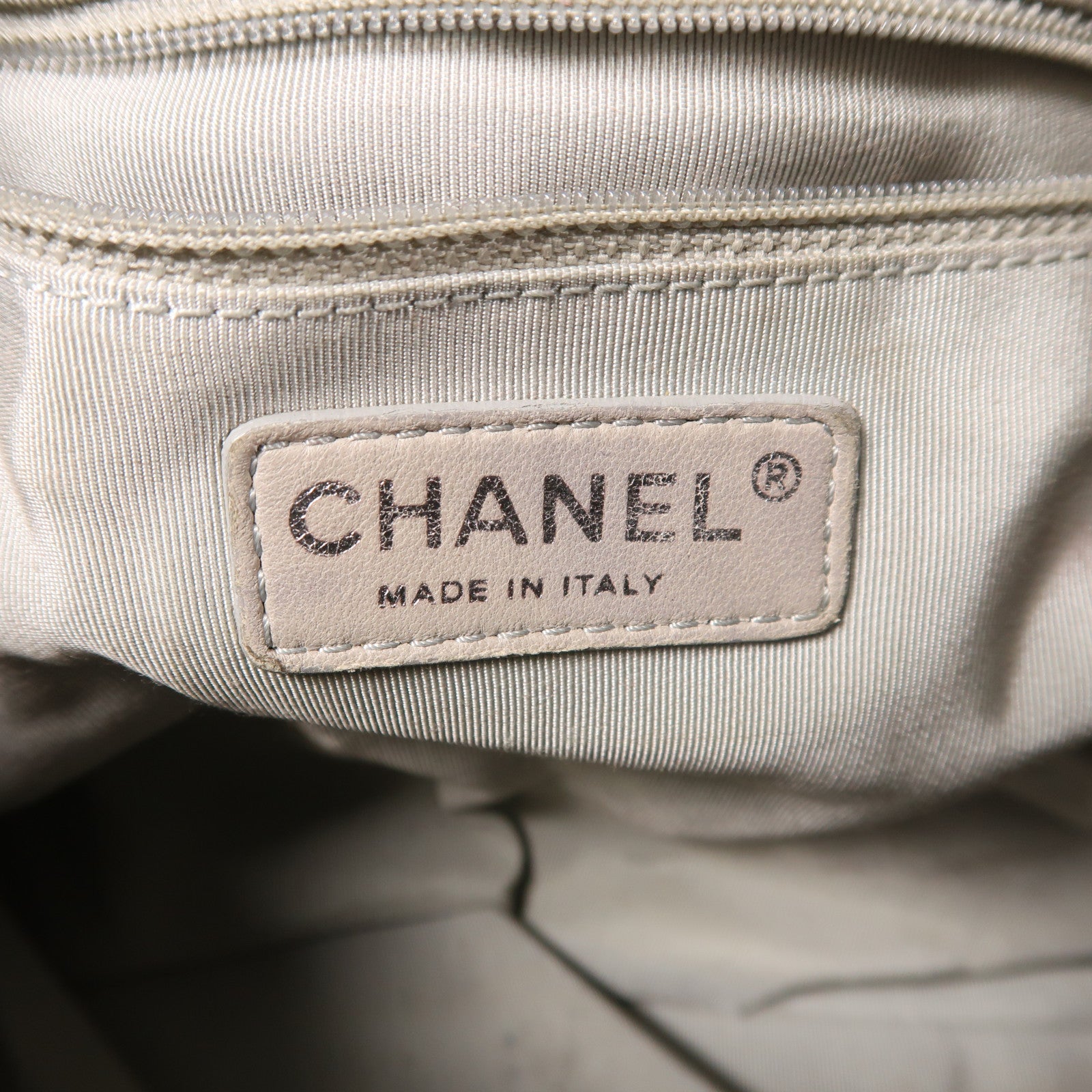 CHANEL 牛皮皮革Chain Shoulder銀扣鏈帶肩背袋