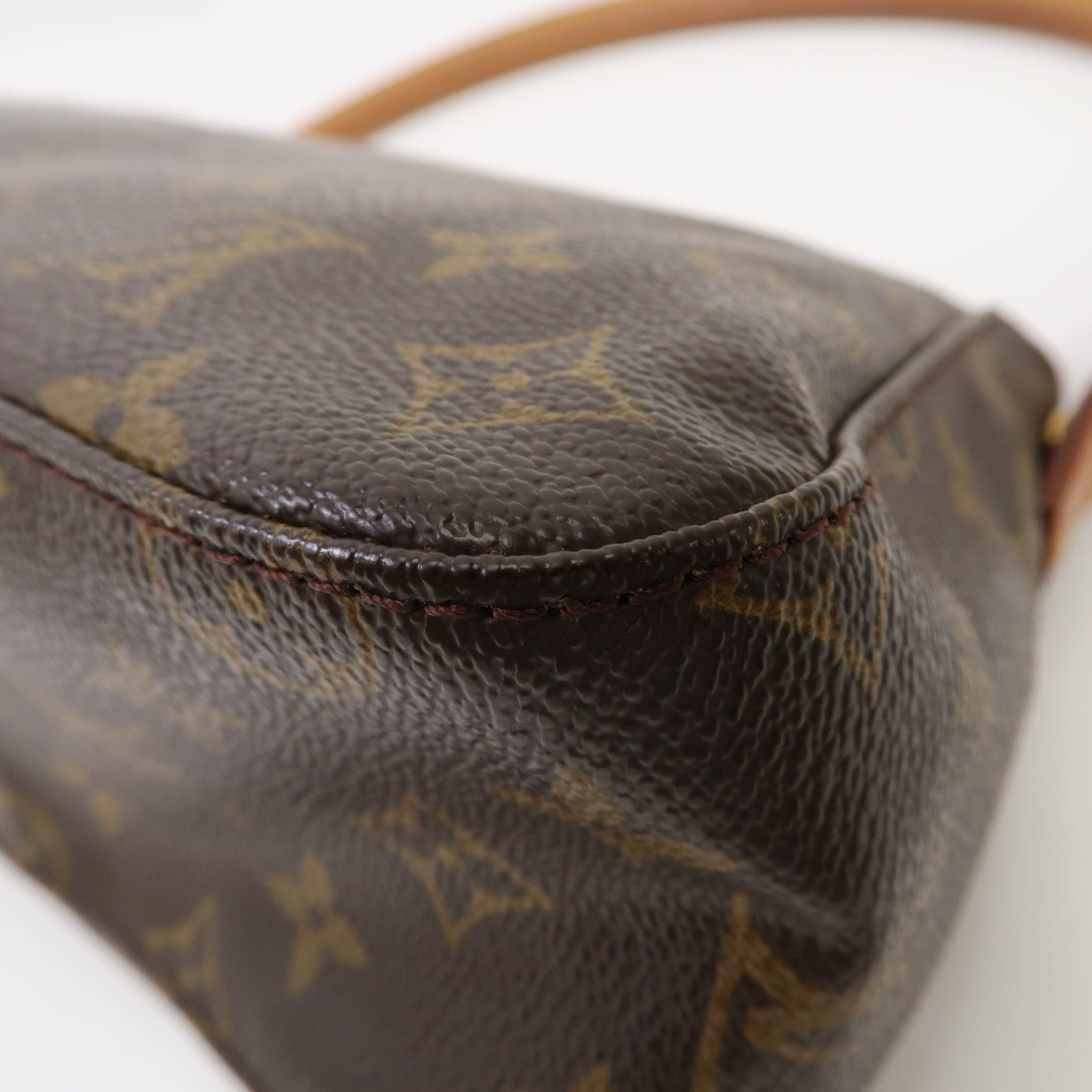 LOUIS VUITTON Monogram Mini Looping金扣肩背袋啡色