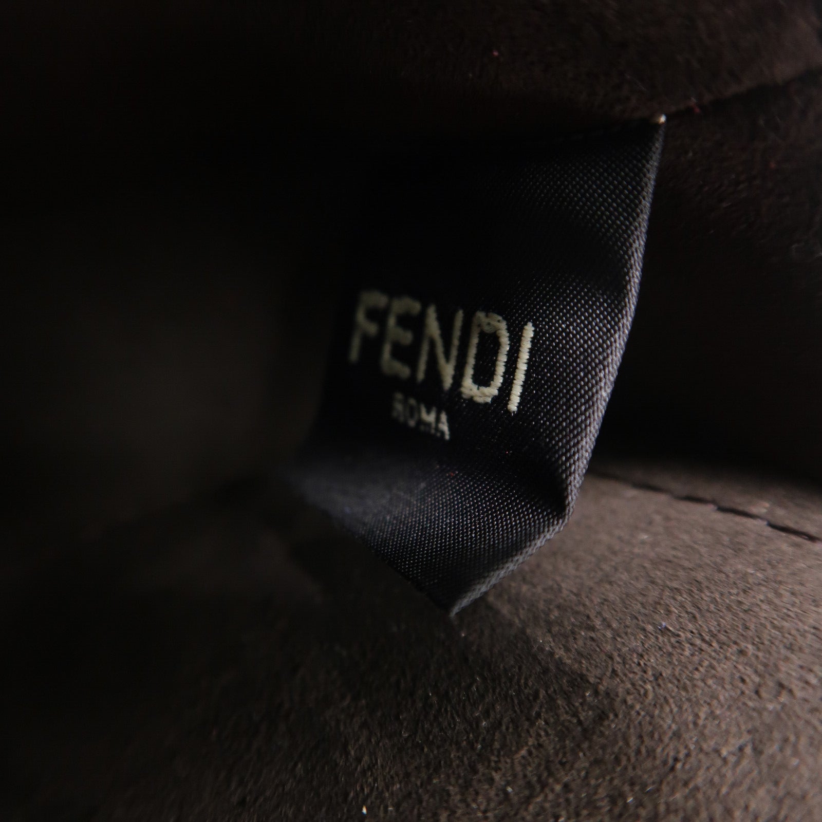 FENDI 牛皮皮革C'mon Nano肩背袋