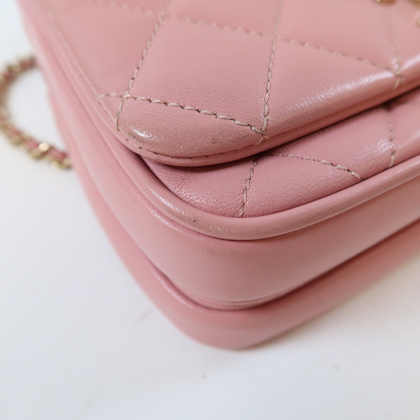 CHANEL 菱格羊皮皮革Mini Flap Bag金扣手挽肩背兩用袋粉紅色