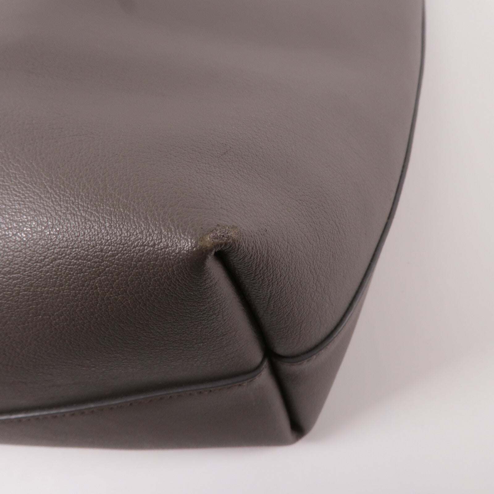 YVES SAINT LAURENT 牛皮皮革Tote Bag手挽袋