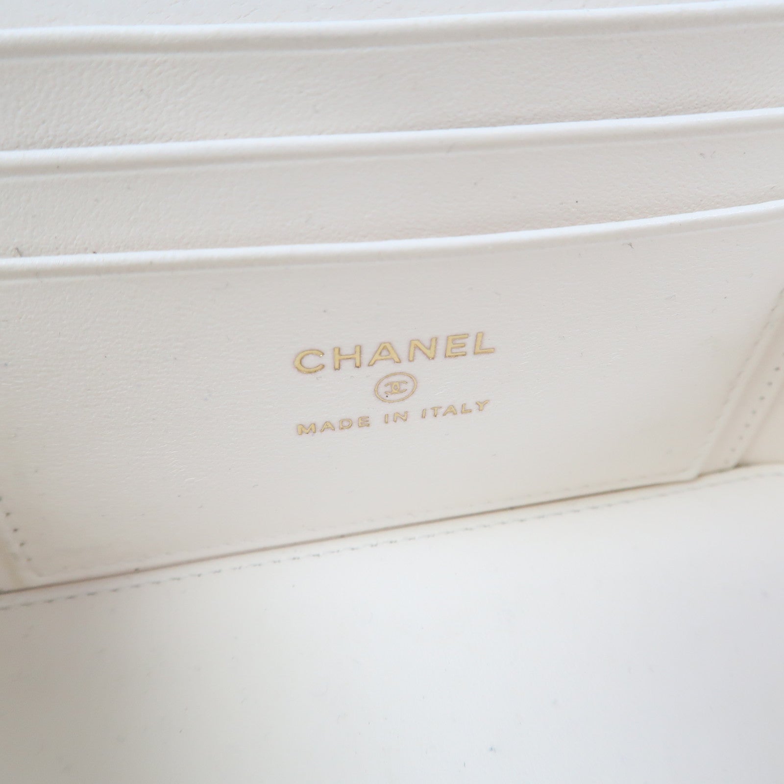 CHANEL 【激減優惠】菱格羊皮皮革Vanity Case金扣鏈帶肩背袋白色