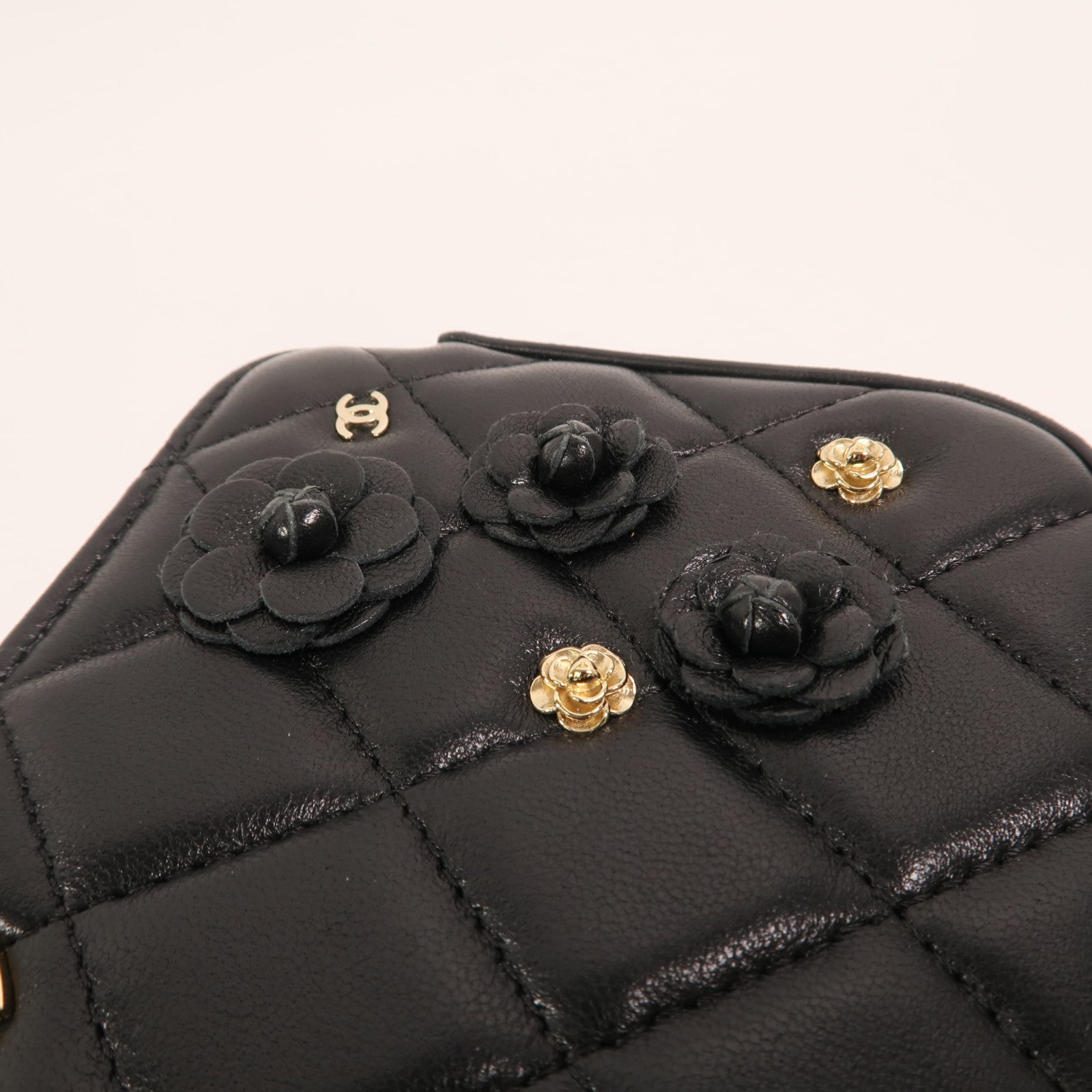 CHANEL 羊皮皮革CC Mark Matelasse Bag金扣鏈帶肩背袋