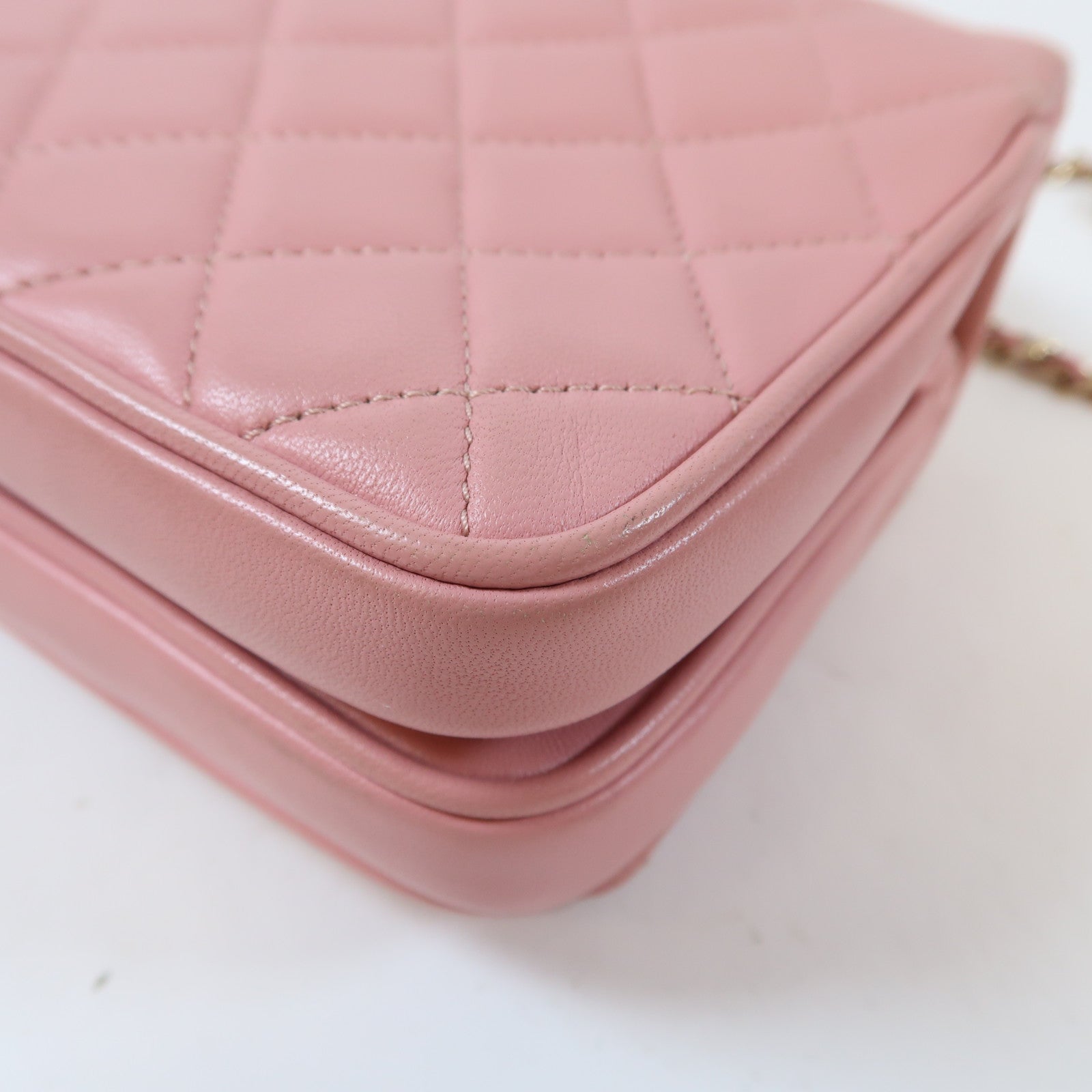 CHANEL 菱格羊皮皮革Mini Flap Bag金扣手挽肩背兩用袋粉紅色