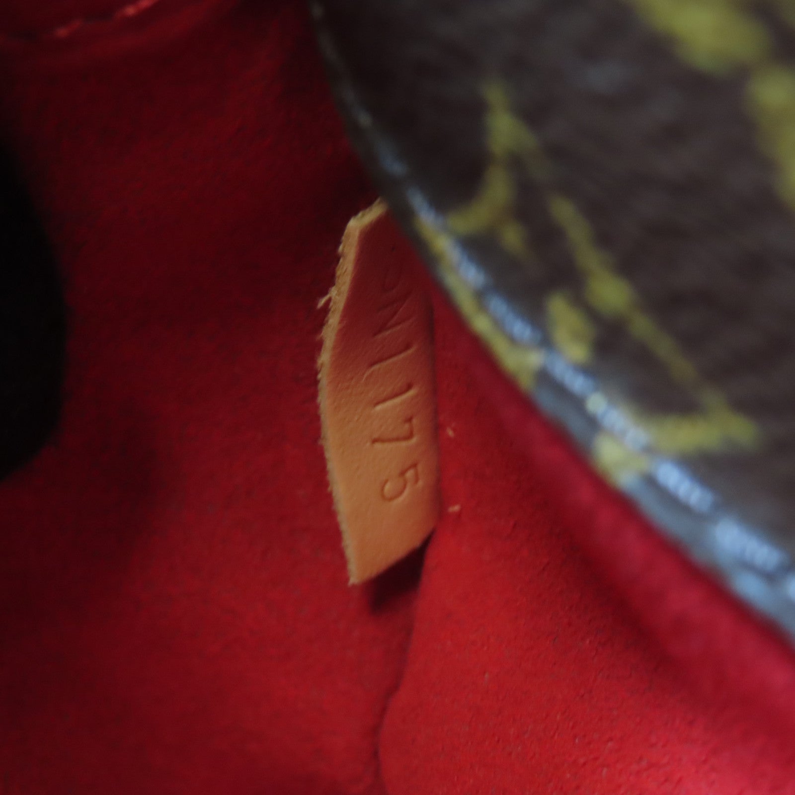 LOUIS VUITTON Monogram Pallas MM金扣手挽肩背兩用袋啡色/紅色