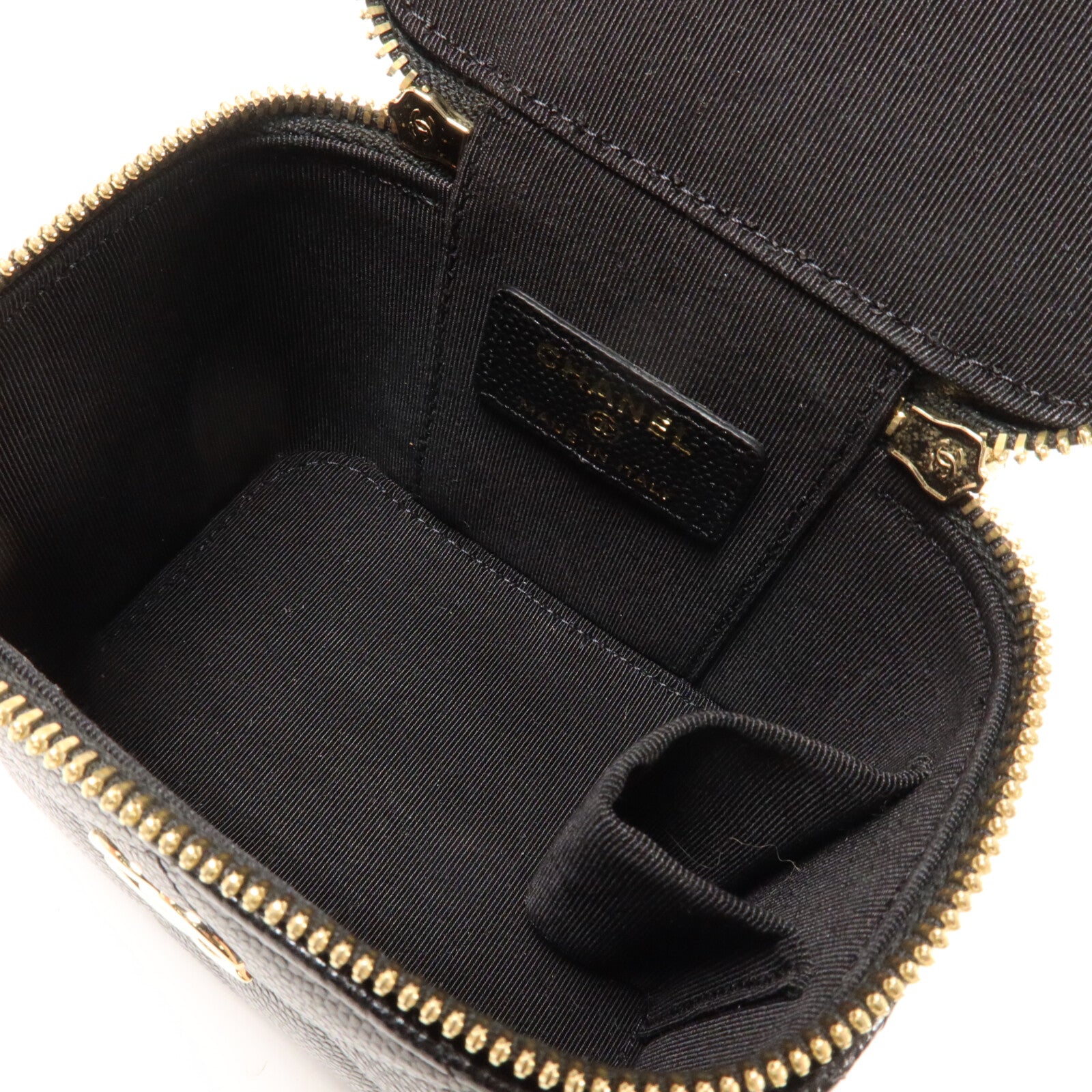 CHANEL 牛皮皮革Vanity Case鏈帶手拿包