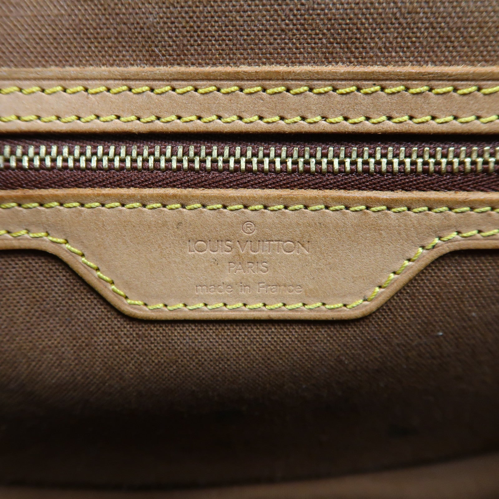 LOUIS VUITTON Monogram Gibeciere金扣肩背袋啡色