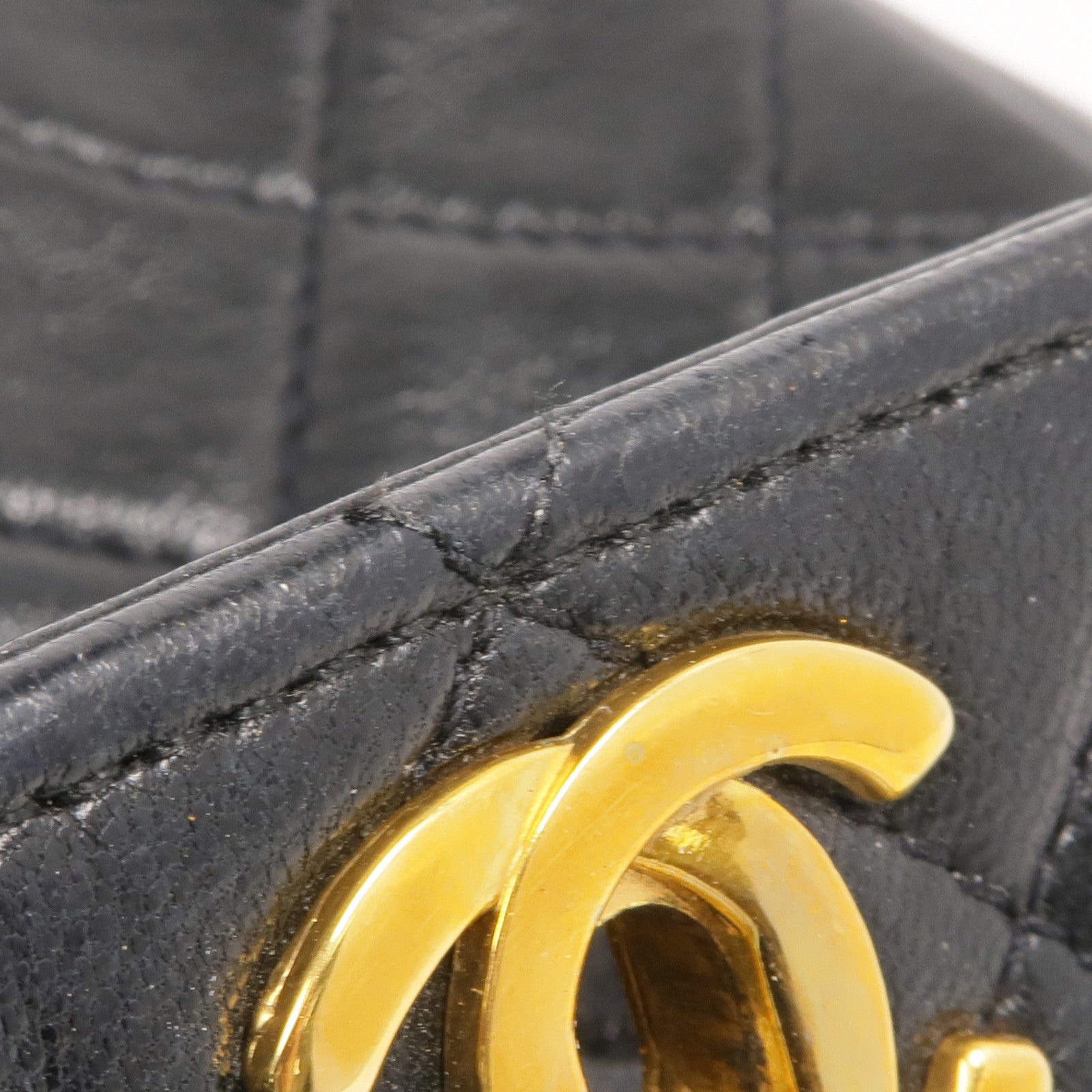 CHANEL 羊皮皮革Chain Shoulder金扣鏈帶肩背袋