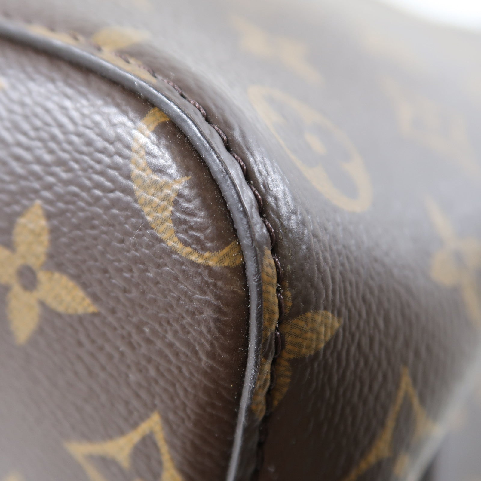 LOUIS VUITTON Monogram Neo Noe金扣肩背袋啡色