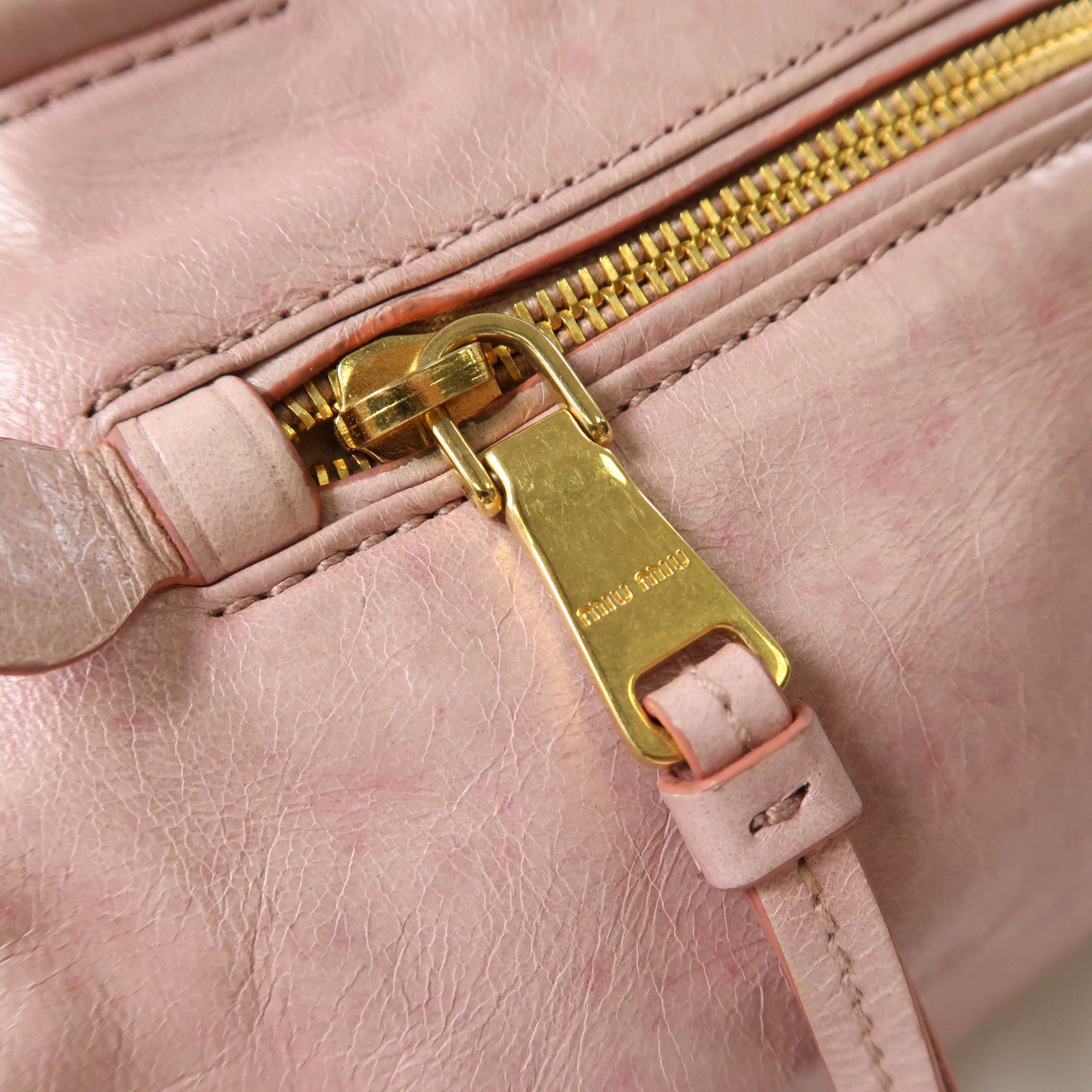 Miu Miu 牛皮皮革2 Way Shoulder金扣手挽肩背兩用袋粉紅色