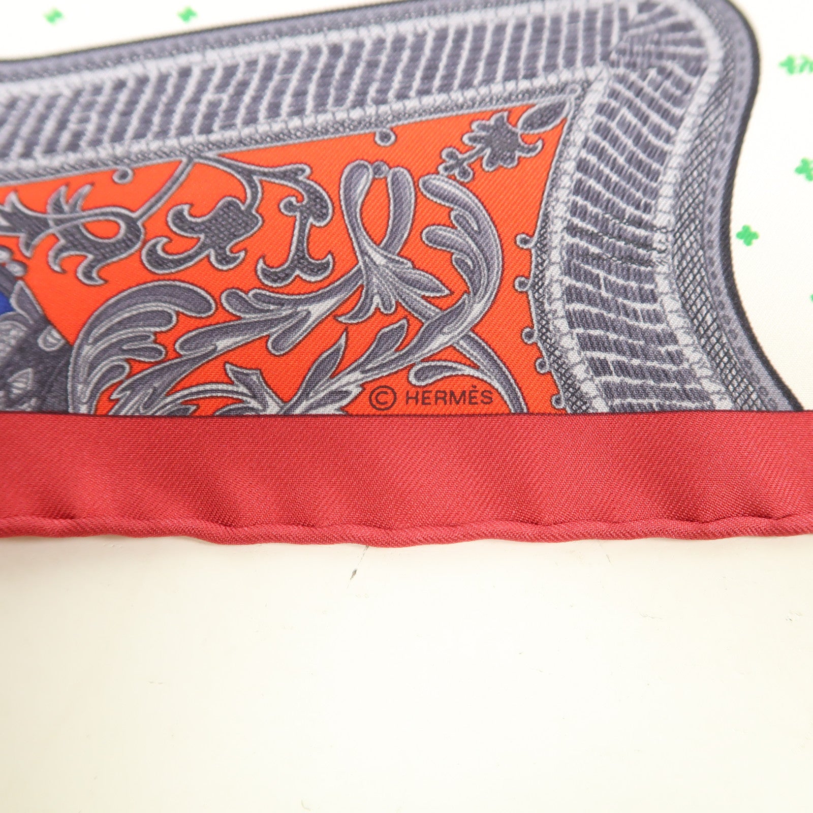 HERMES 【激減優惠】絲質Scarf絲巾紅色