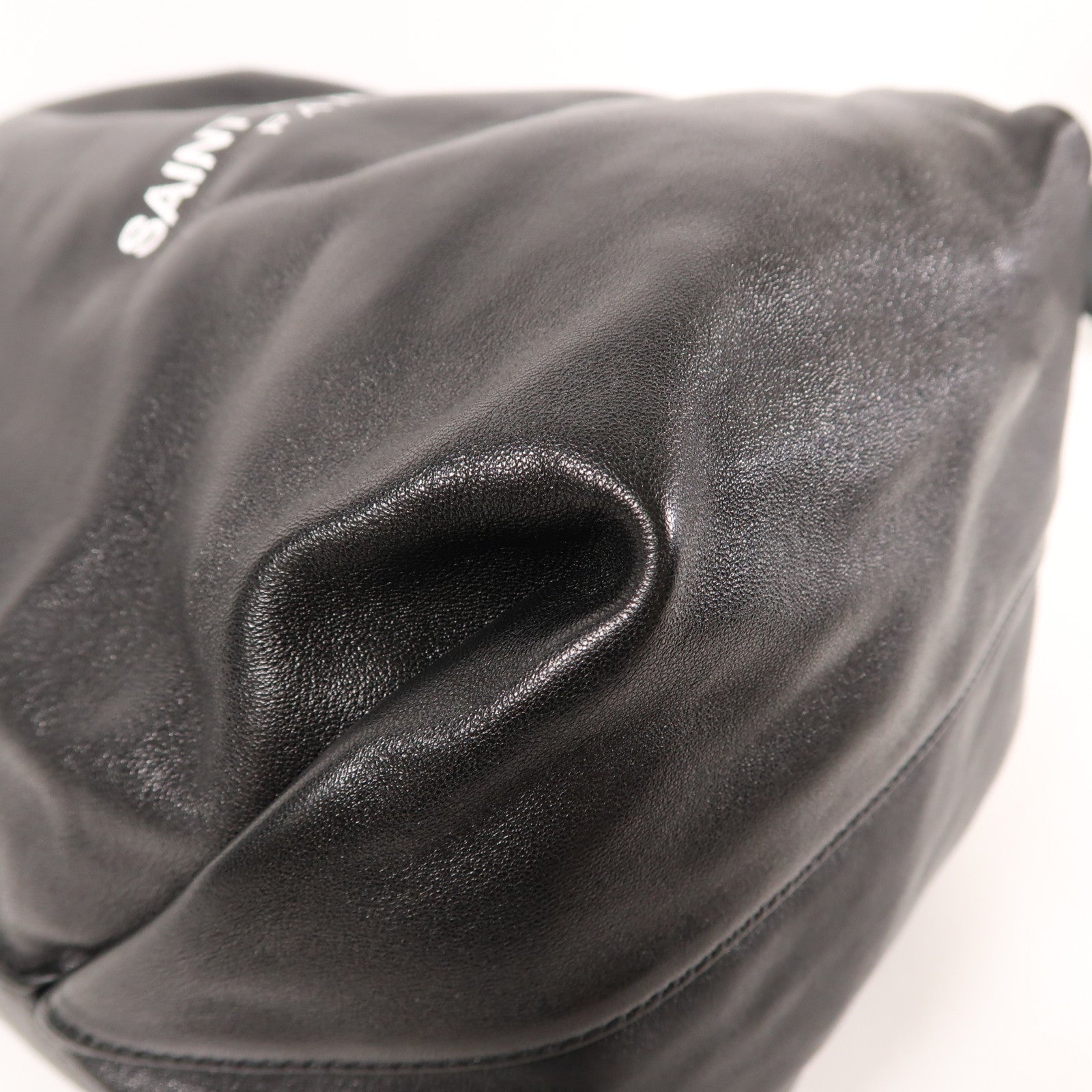SAINT LAURENT 羊皮皮革Bucket Bag銀扣肩背袋