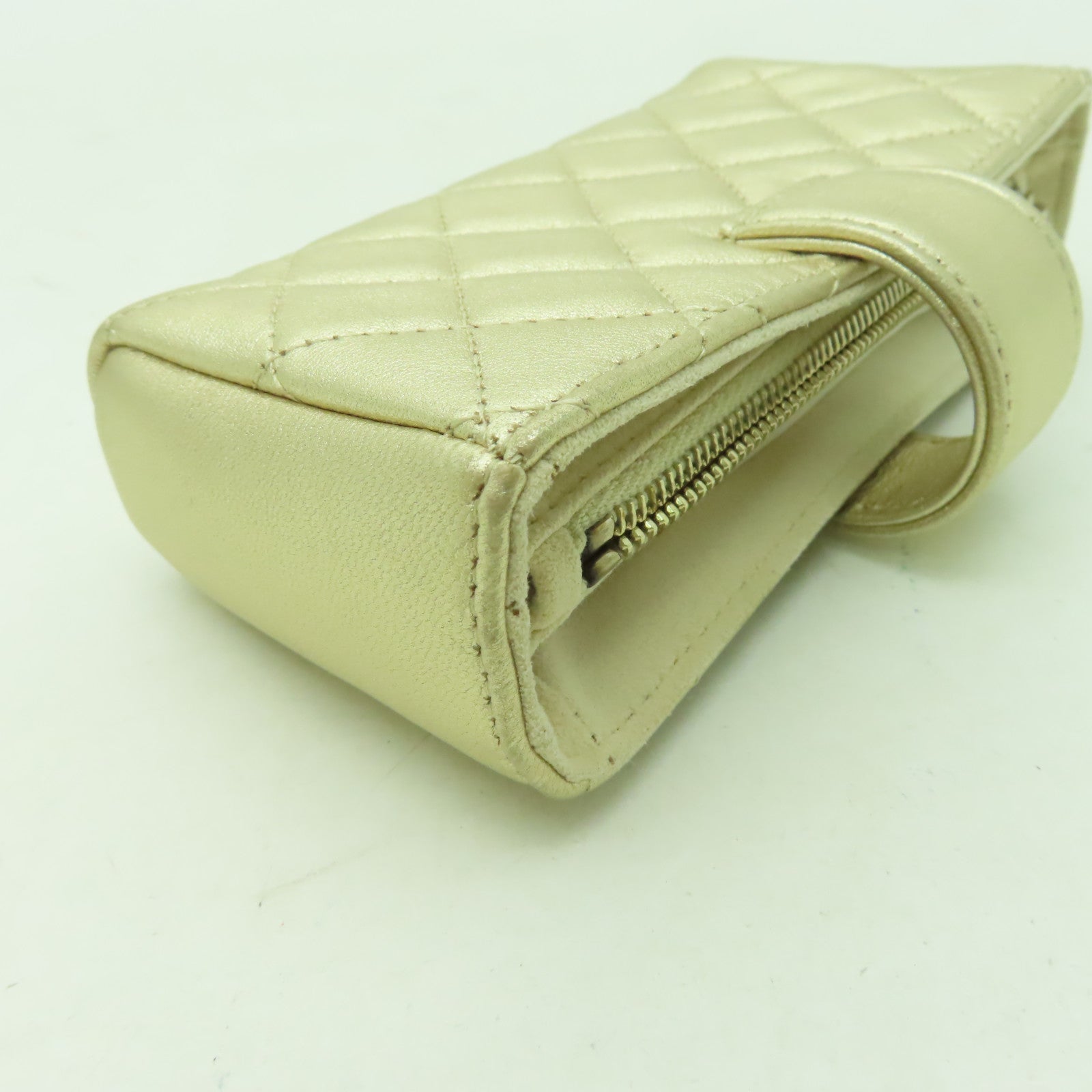 CHANEL 【激減優惠】牛皮皮革Wallet金扣錢包金色