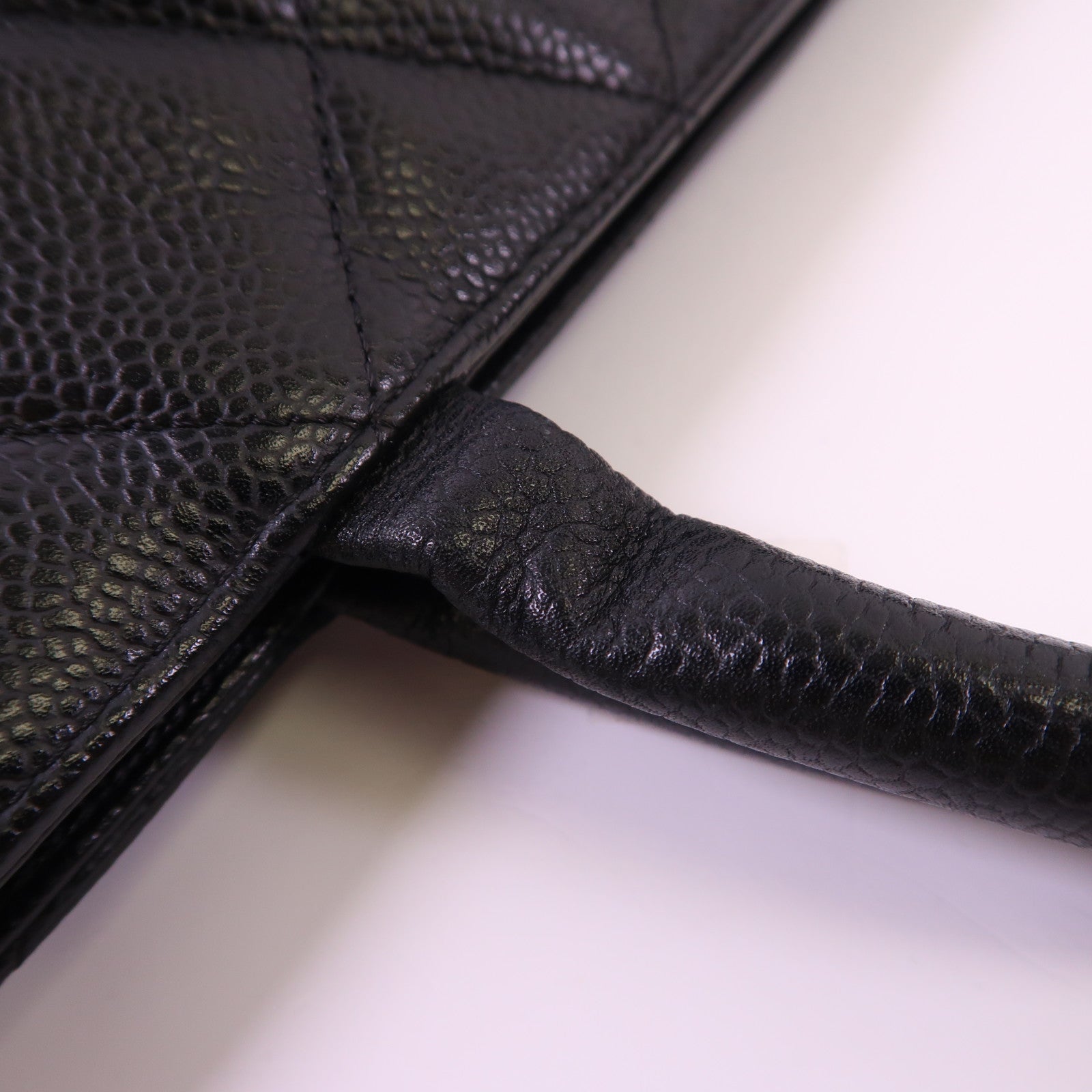 CHANEL 牛皮皮革Handbag金扣手挽袋