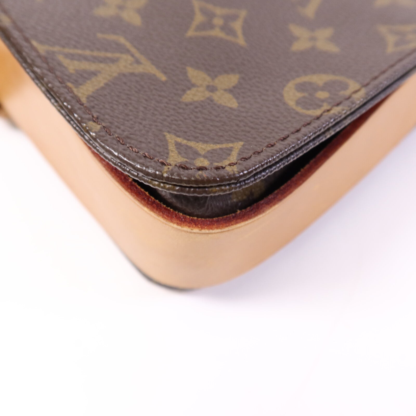 LOUIS VUITTON Monogram Cartouchiere GM金扣肩背袋