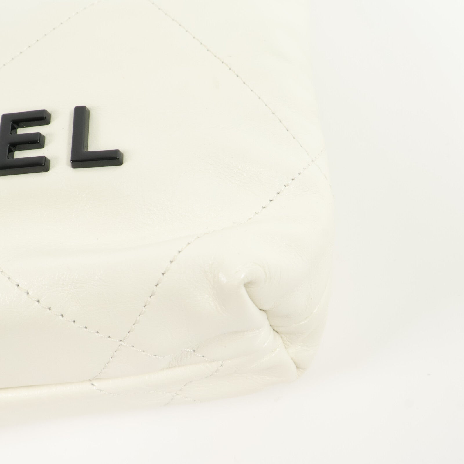 CHANEL 牛皮皮革Chanel 22 Mini鏈帶手挽肩背兩用袋