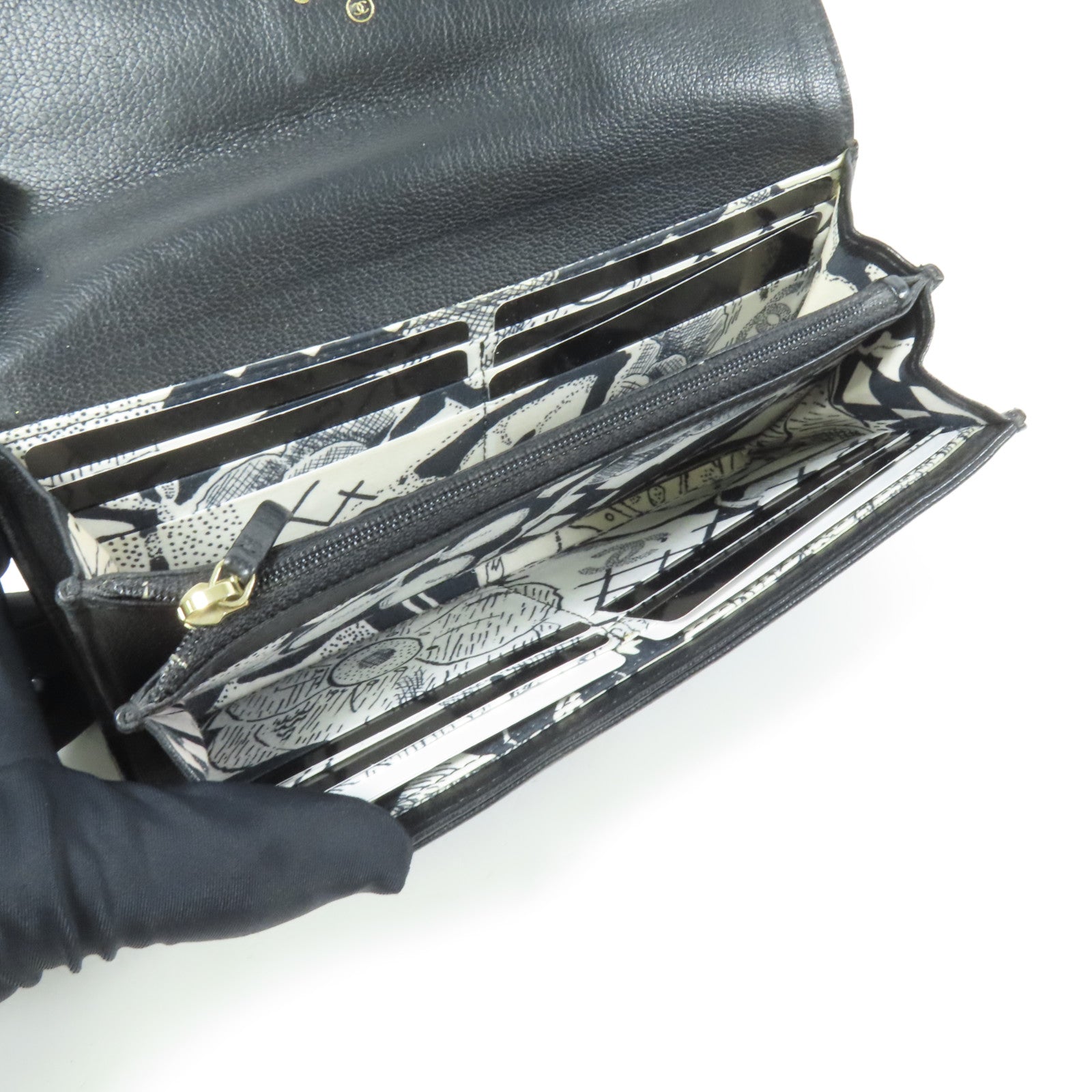 CHANEL 牛皮皮革Long Wallet金扣長錢包