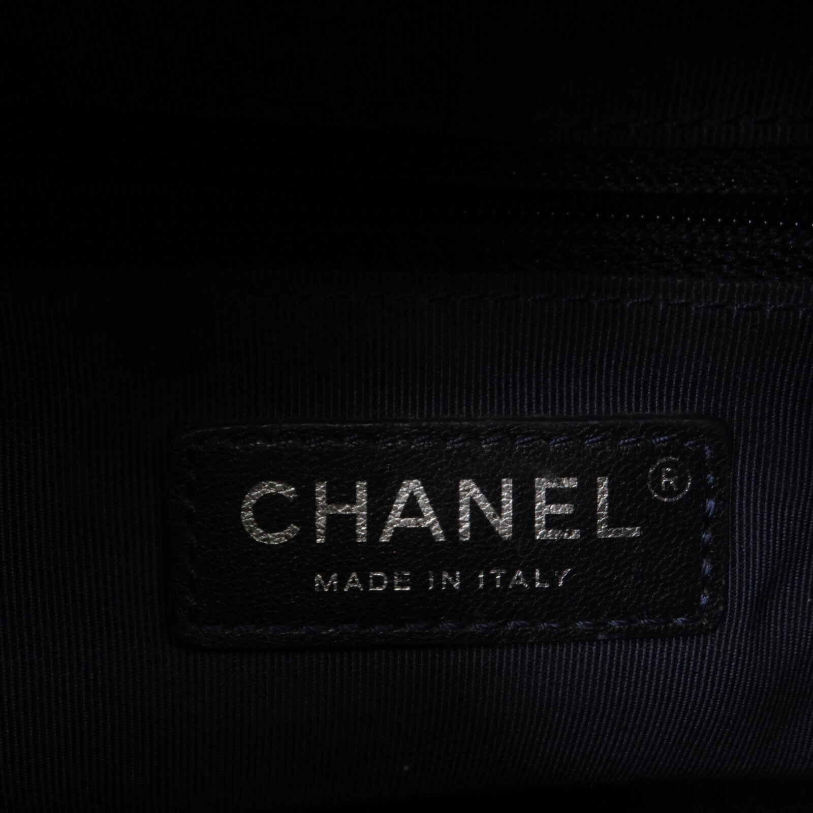 CHANEL 牛仔布Gabrielle Hobo鏈帶肩背袋