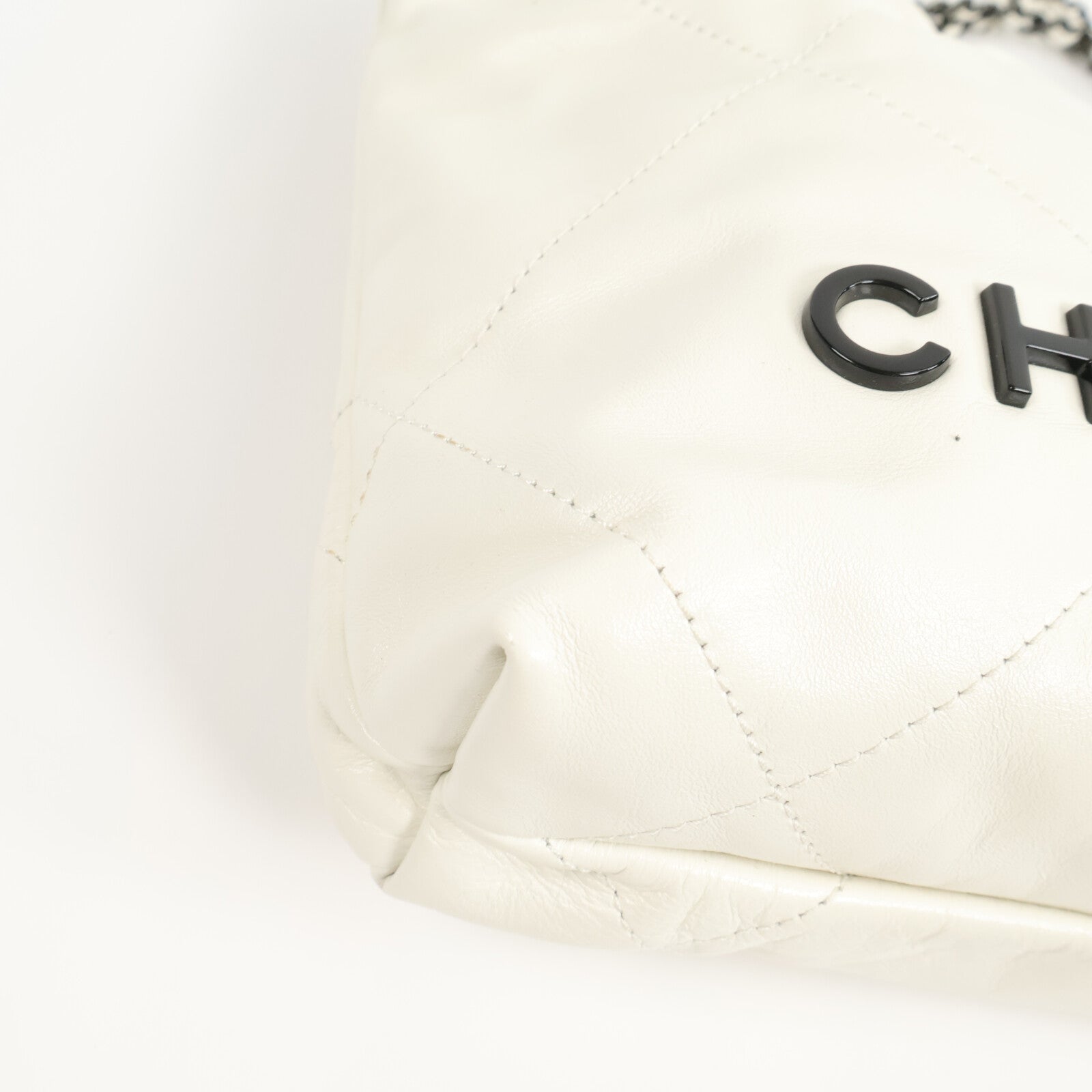 CHANEL 牛皮皮革Chanel 22 Mini鏈帶手挽肩背兩用袋