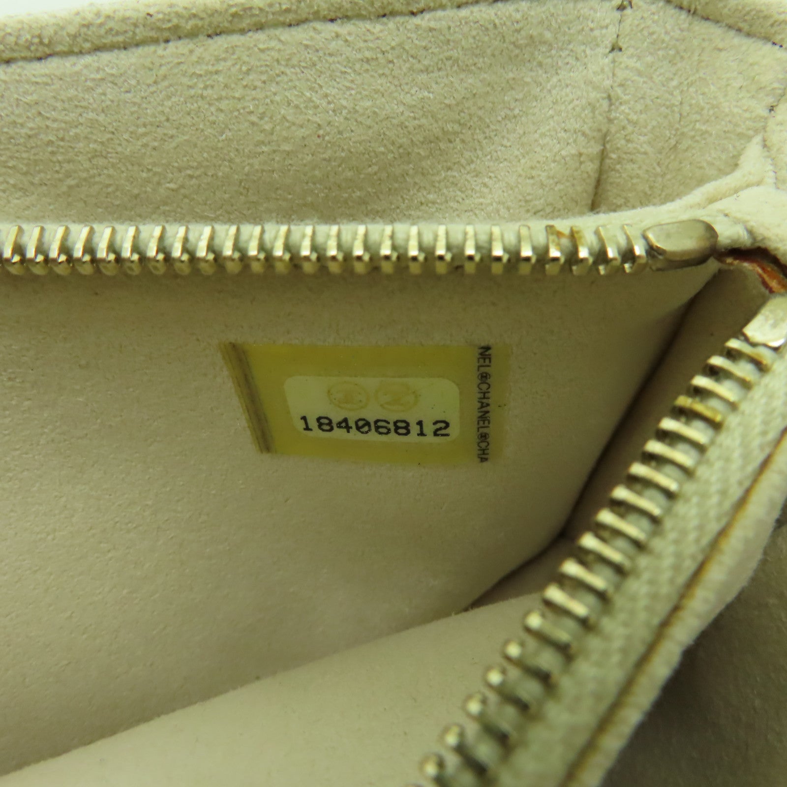 CHANEL 【激減優惠】牛皮皮革Wallet金扣錢包金色