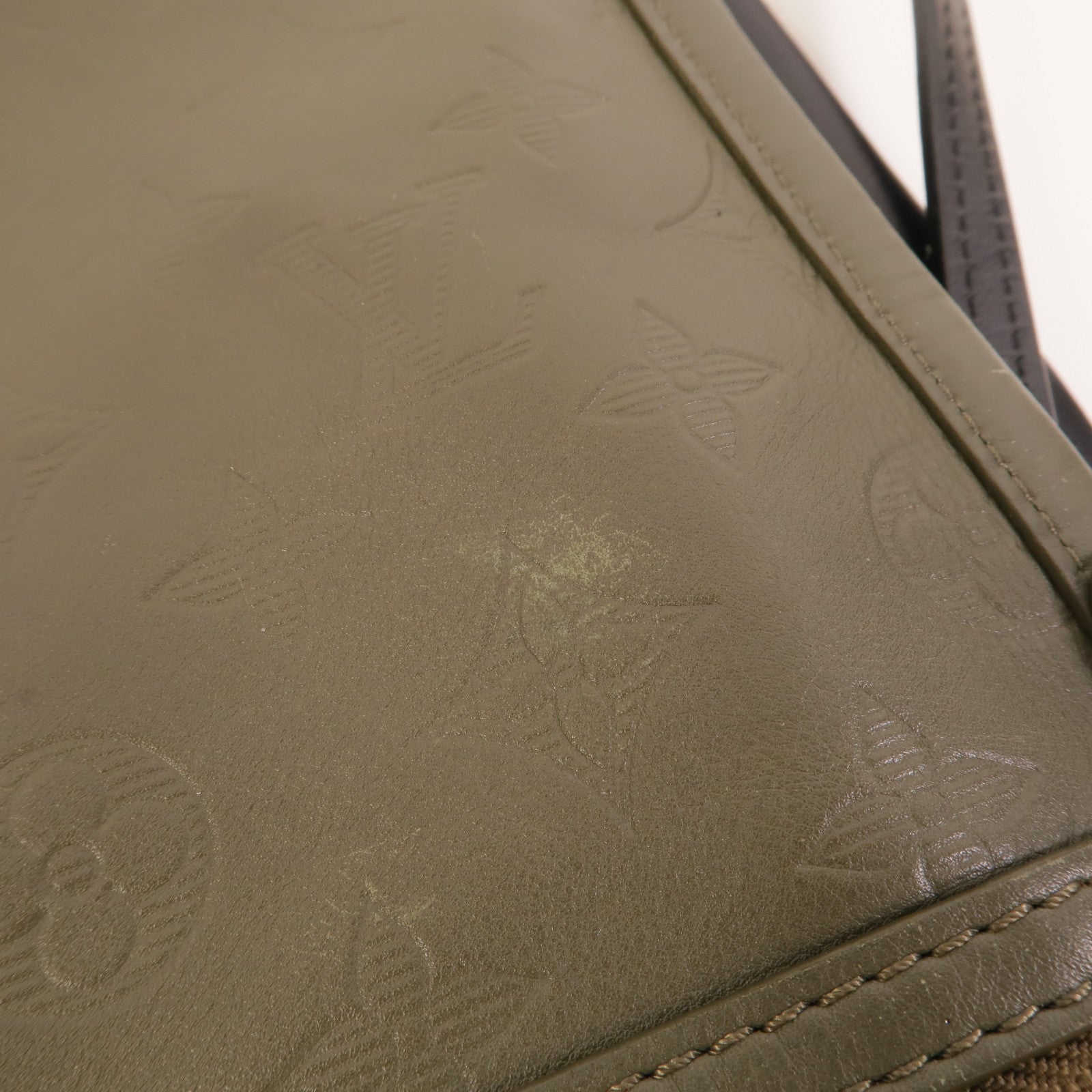 LOUIS VUITTON Monogram Shadow Flat Messenger肩背袋