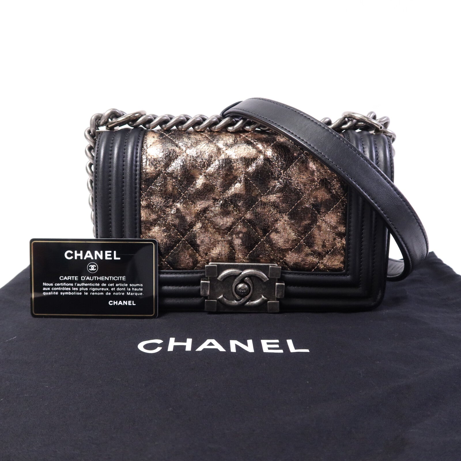 CHANEL 牛皮皮革Boy 20銀扣鏈帶肩背袋