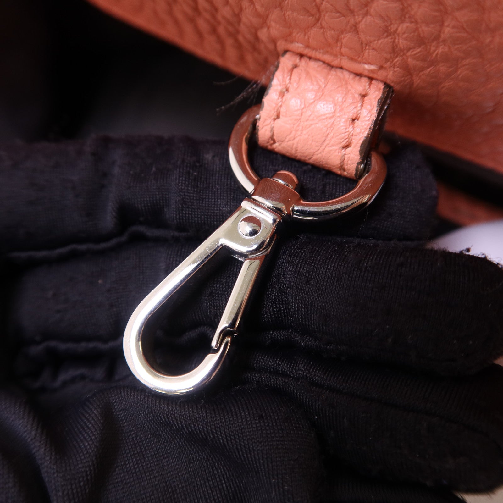 FENDI 牛皮皮革2 Way Shoulder Bag銀扣手挽肩背兩用袋