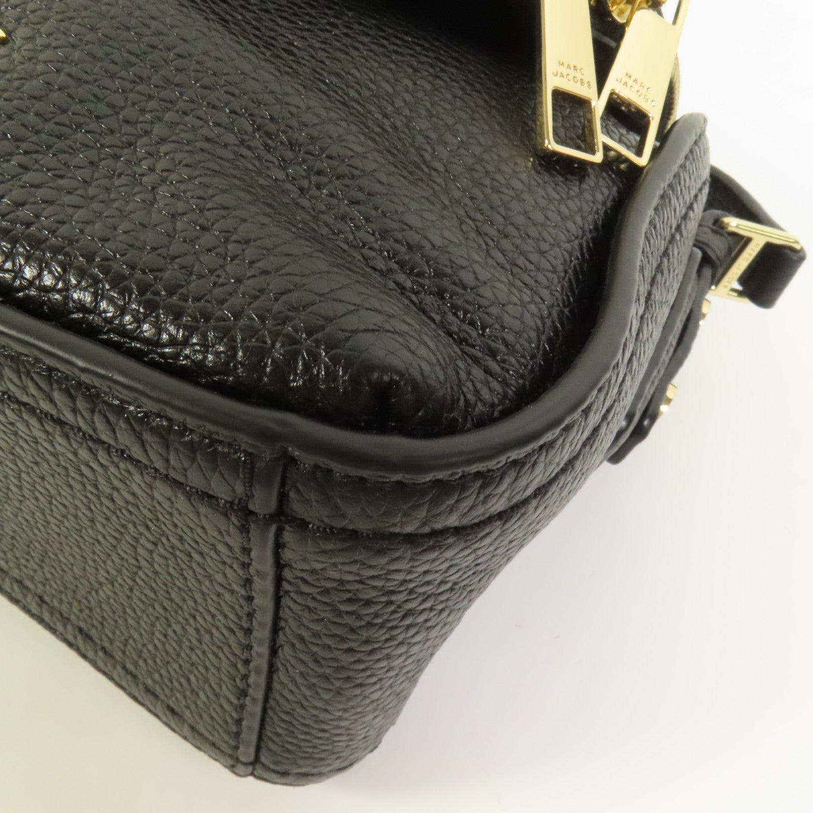 MARC JACOBS 牛皮皮革Crossbody Bag金扣肩背袋
